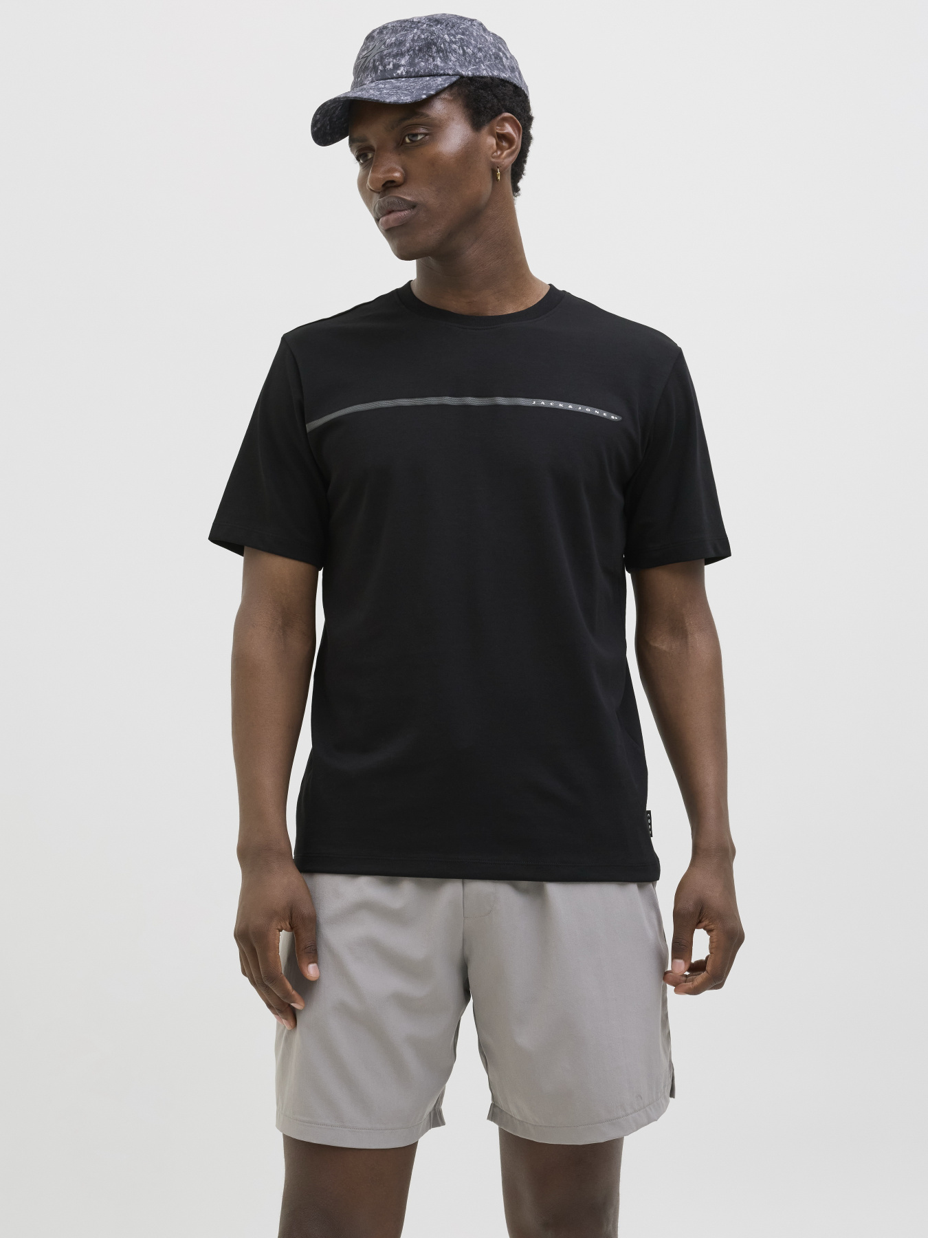 Футболка JACK & JONES модель 12273120_Black Футболка JACK & JONES модель 12273120_Black Фото