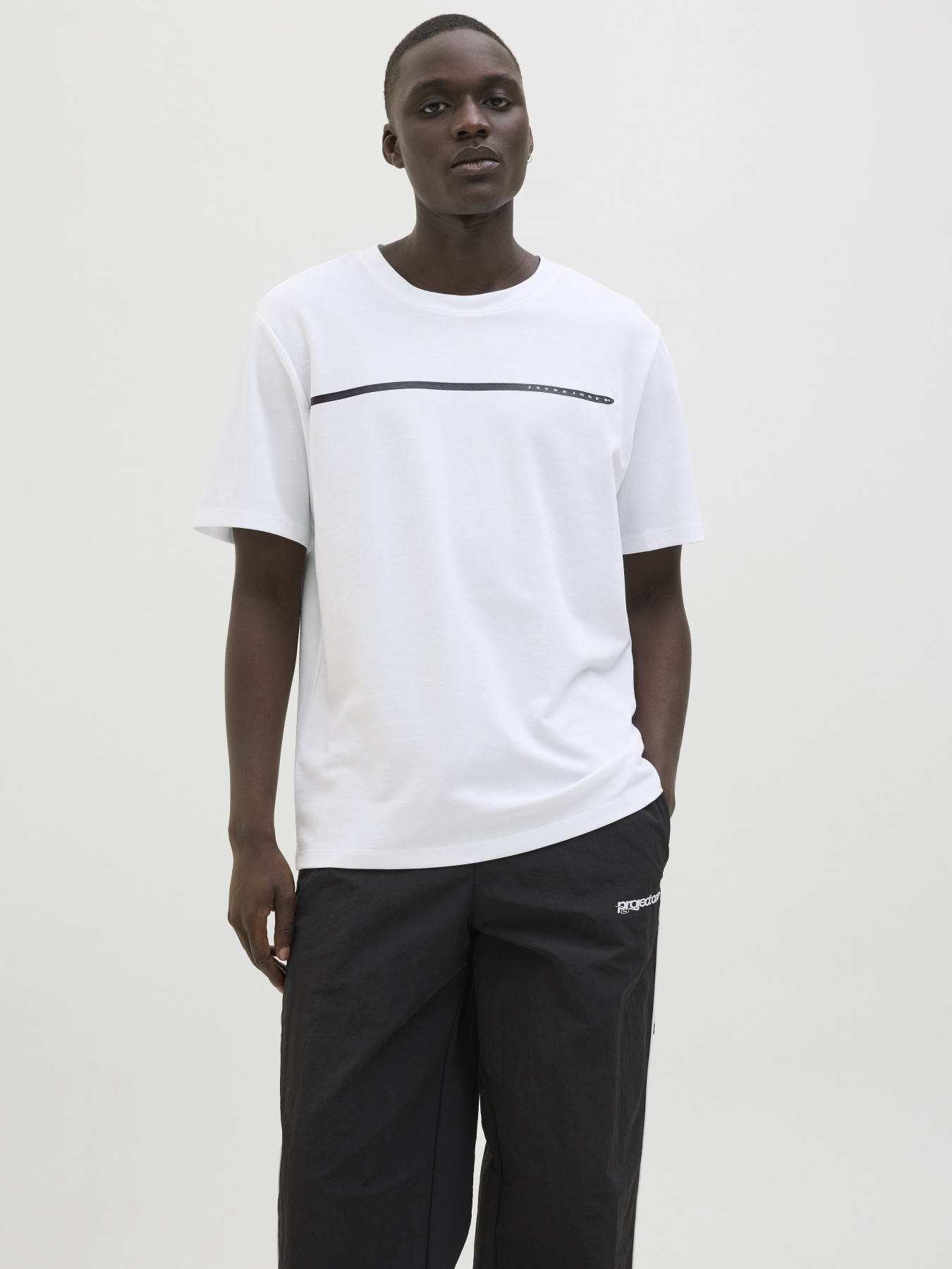Футболки и поло JACK & JONES FUSION FULL BRANDING  TEE модель 12273120_Bright White Фото