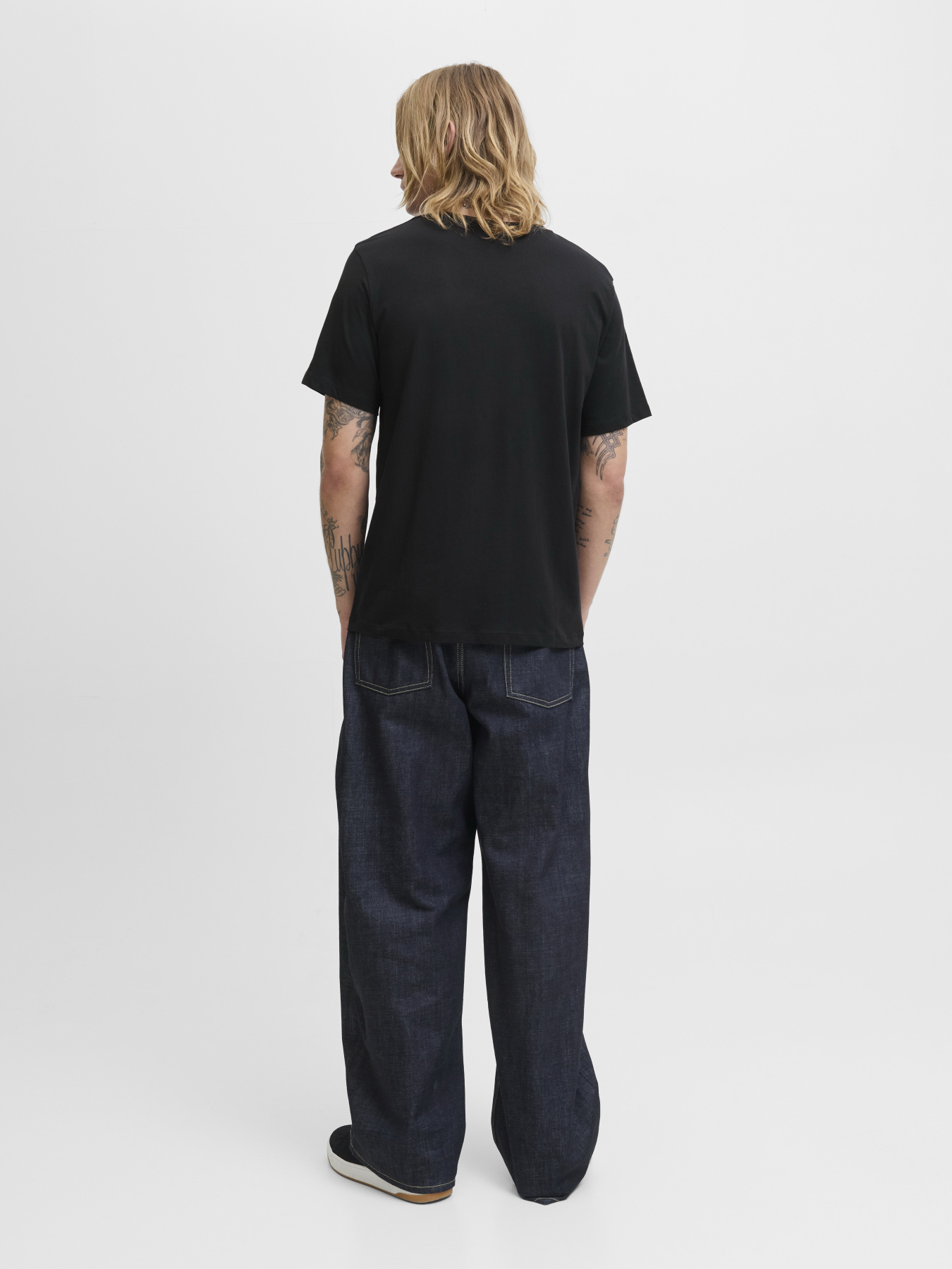 Футболка JACK & JONES модель 12279100_Black Футболка JACK & JONES модель 12279100_Black Фото