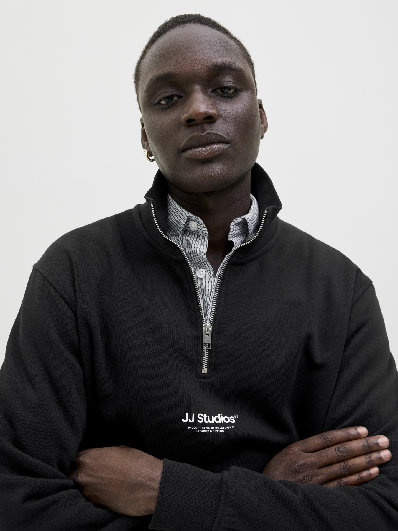 Свитшот JACK & JONES модель 12278793_Black Фото