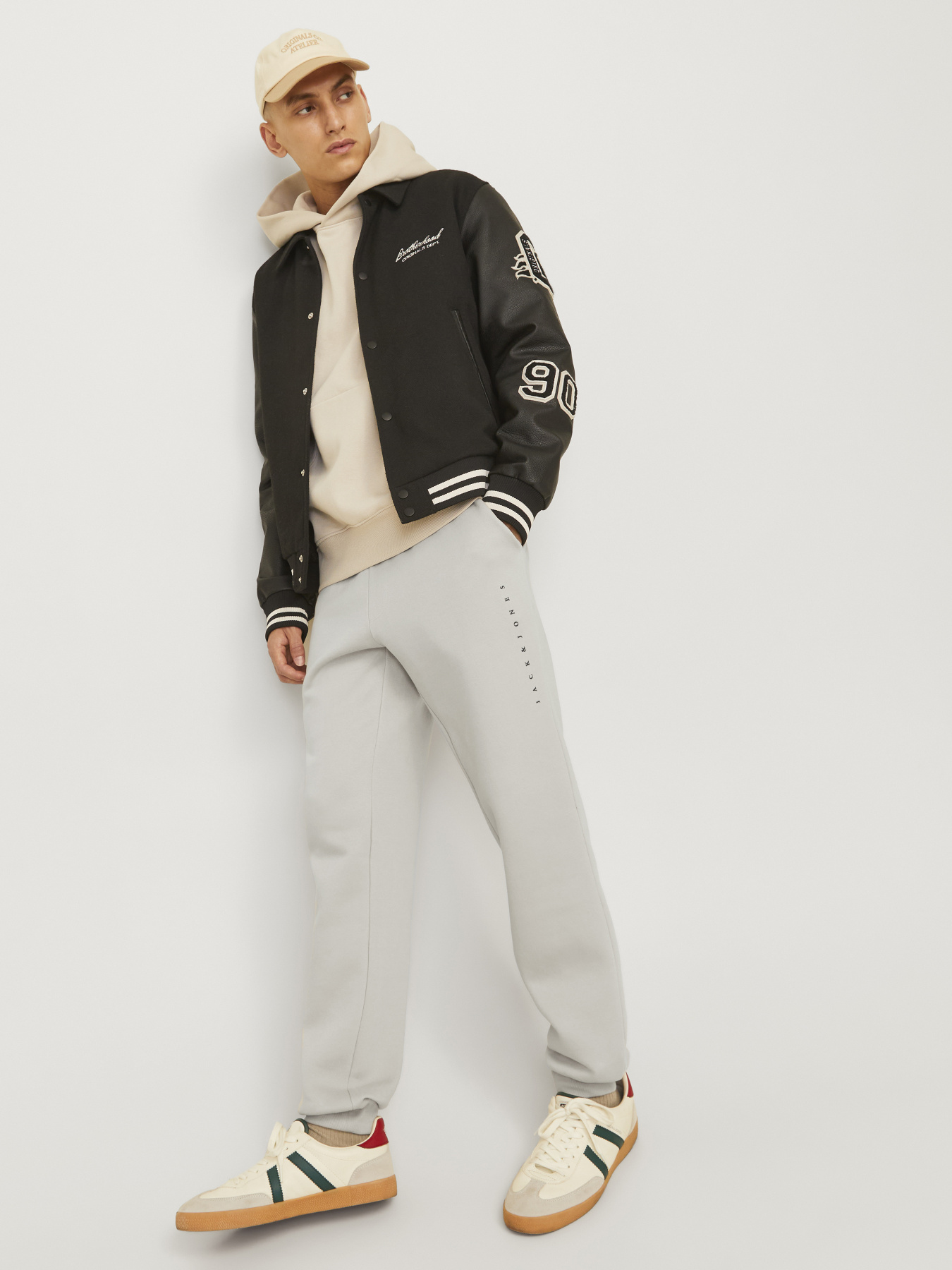 Джогери JACK & JONES модель 12248838_Moonbeam Фото