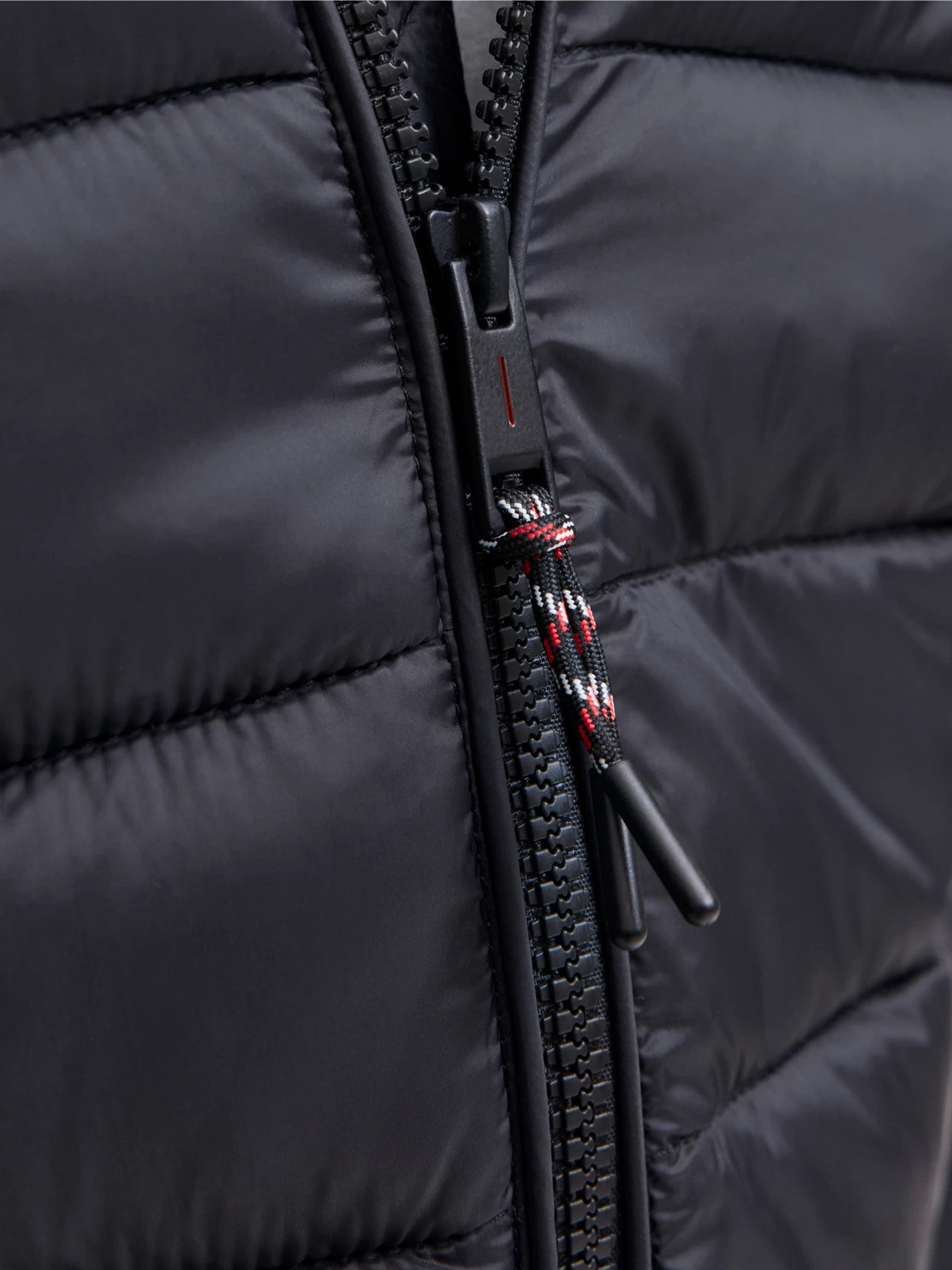 Демісезонна куртка JACK & JONES модель 12280970_Black Фото