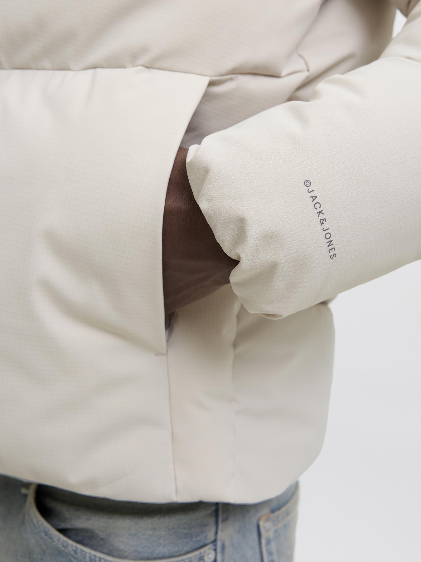 Зимова куртка JACK & JONES модель 12283517_Moonbeam Фото