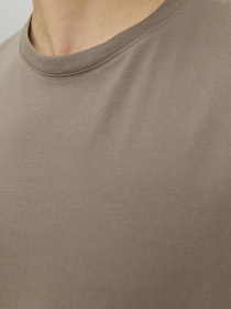 JACK & JONES 12156101_Falcon модель 12156101_Falcon Фото