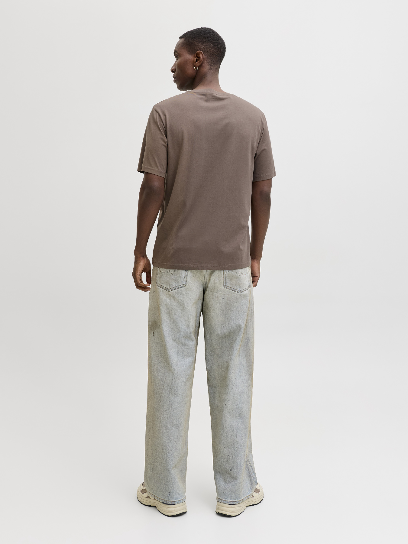 JACK & JONES 12234746_Falcon модель 12234746_Falcon Фото