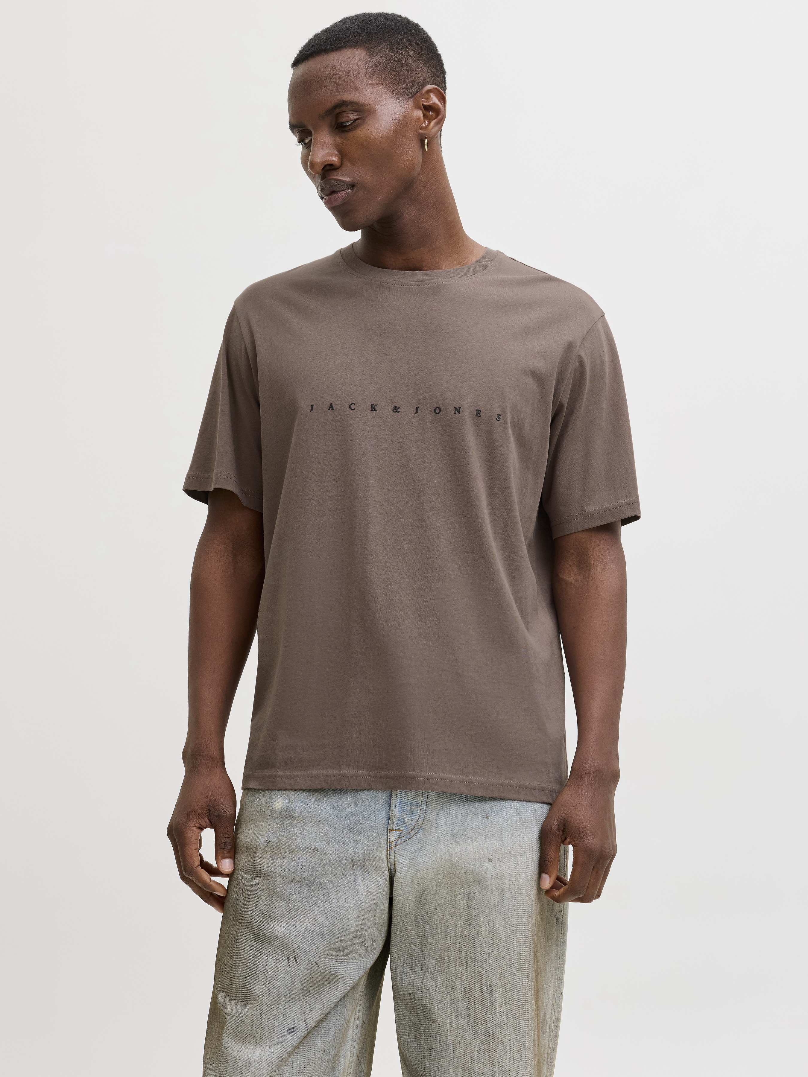Бавовняна Чоловіча Футболка JACK & JONES STAR JJ TEE (JNJ807) колір коричневий