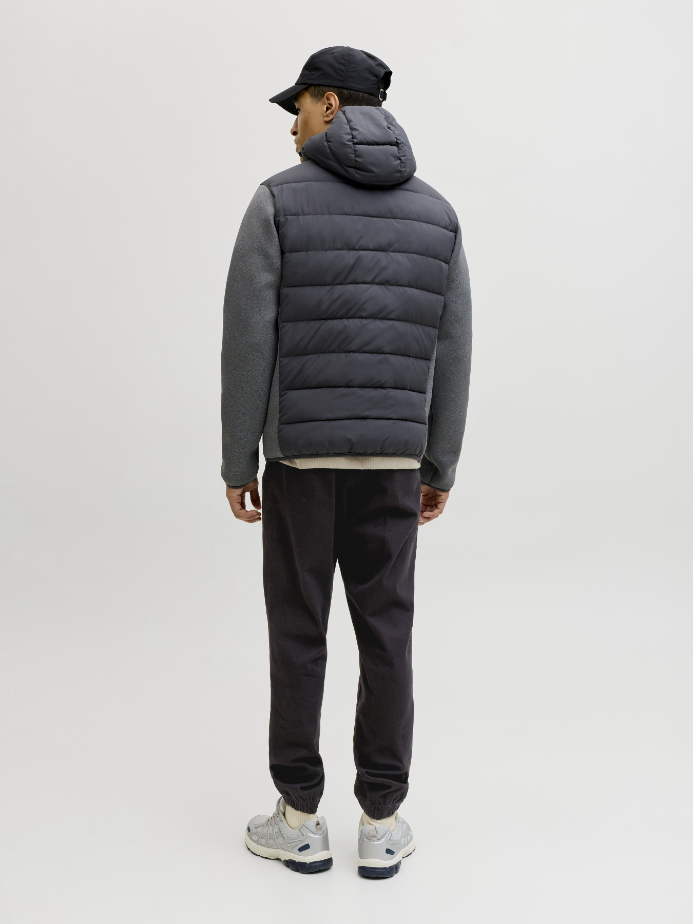 Джоггеры JACK & JONES модель 12288471_Black Фото