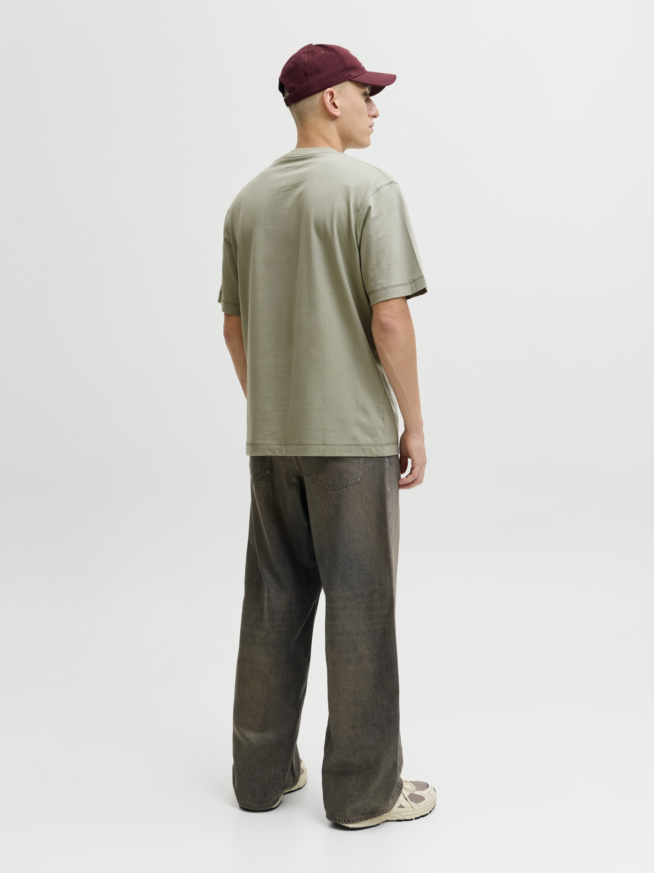 JACK & JONES 12291022_Seagrass модель 12291022_Seagrass Фото