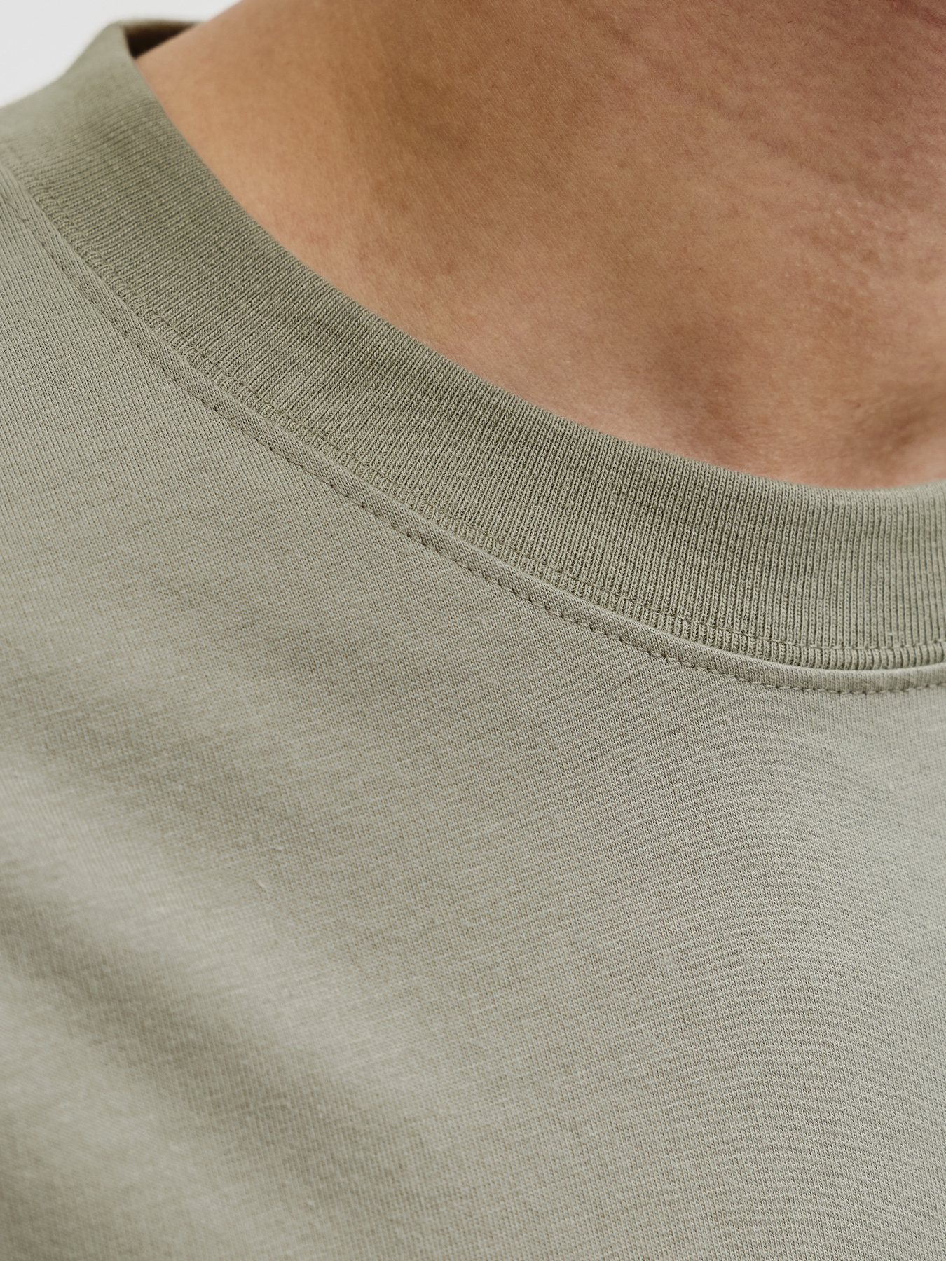 JACK & JONES 12291022_Seagrass модель 12291022_Seagrass Фото