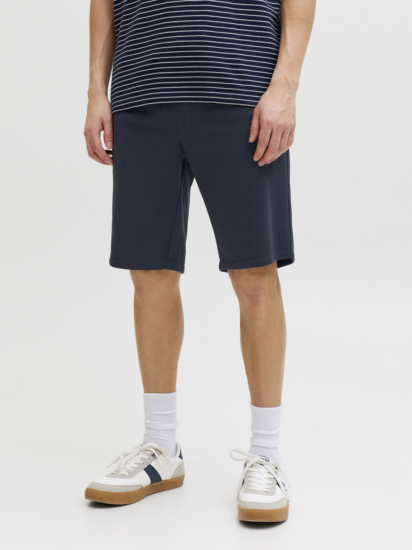 Шорты JACK & JONES GORDON BRADLEY SWEAT SHORTS модель 12249285_Navy Blazer Фото