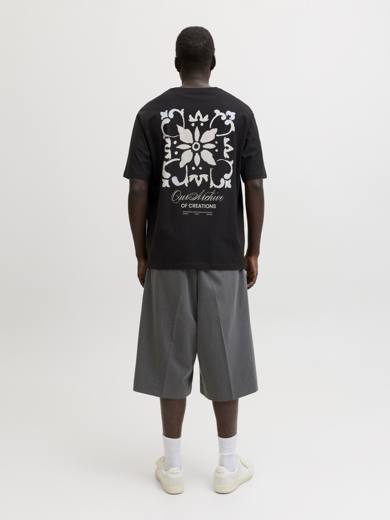 Футболки и поло JACK & JONES ART PRINT TEE модель 12288095_Black Фото