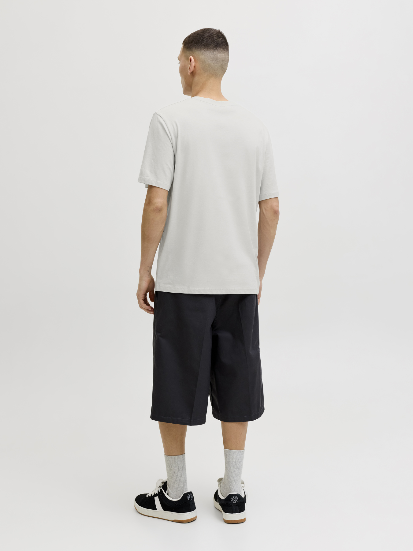 Футболки и поло JACK & JONES INDIANA TEE модель 12288112_Glacier Gray Фото