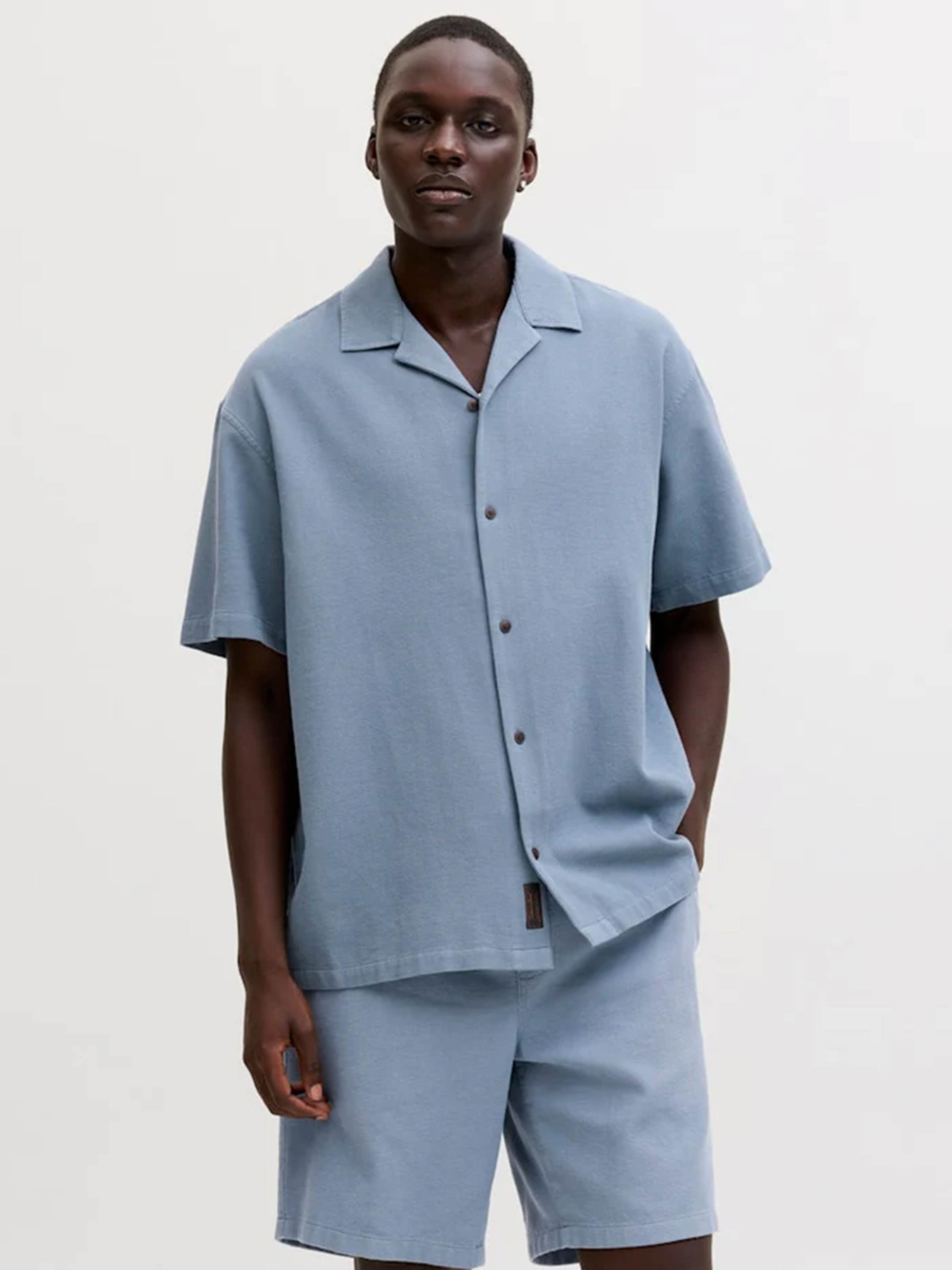 Рубашки JACK & JONES GLOBAL WAFFLE RESORT SHIRT модель 12295551_Blue Mirage Фото