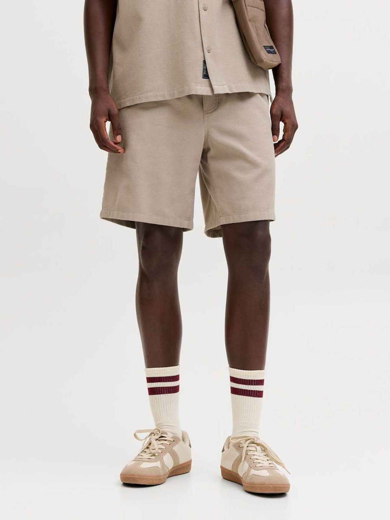 Шорты JACK & JONES JAIDEN WAFFLE RESORT SHORT модель 12295862_Vintage Khaki Фото