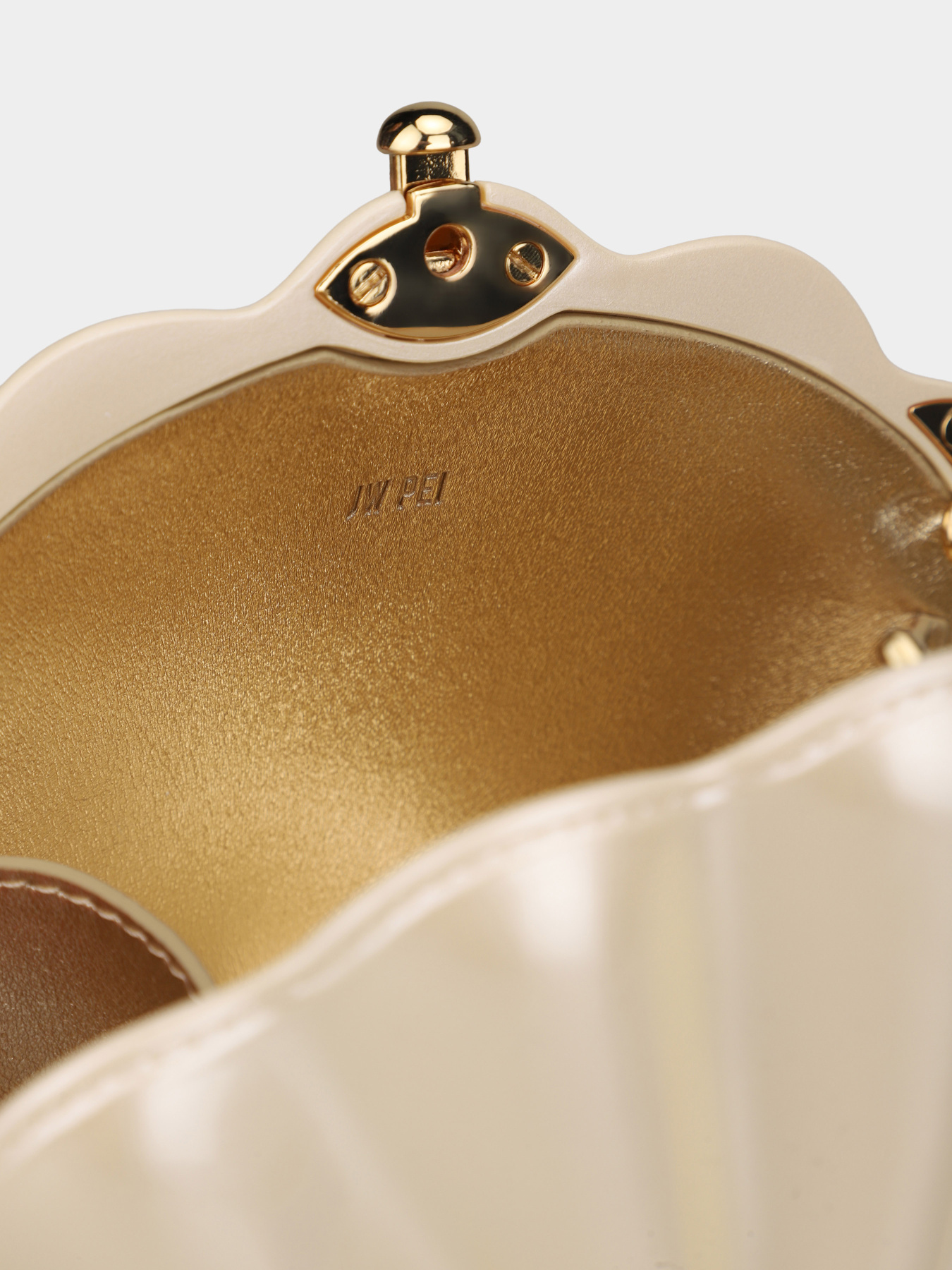 Крос-боді JW PEI SHELL модель 765-2 Крос-боді JW PEI SHELL модель 765-2 Фото