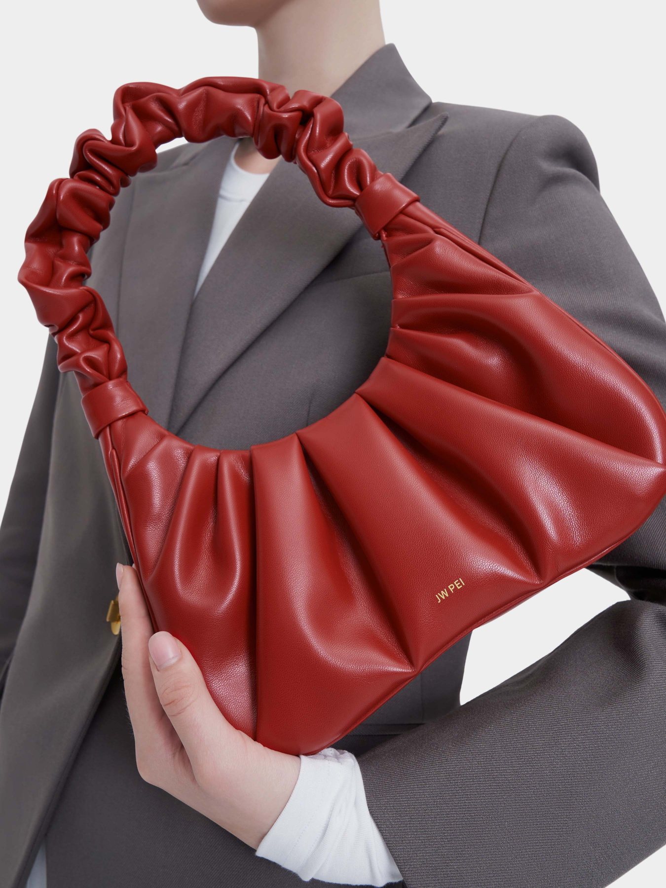 Сумка JW PEI Gabbi Ruched модель 2T03-21 Фото