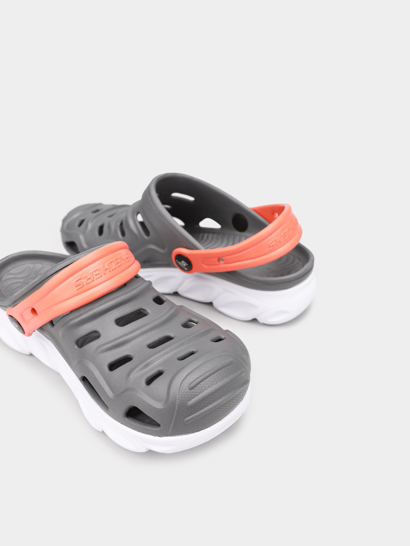 Шлепанцы Skechers Cali Gear: Hypno-Splash - Razder модель 402000L CHAR Фото