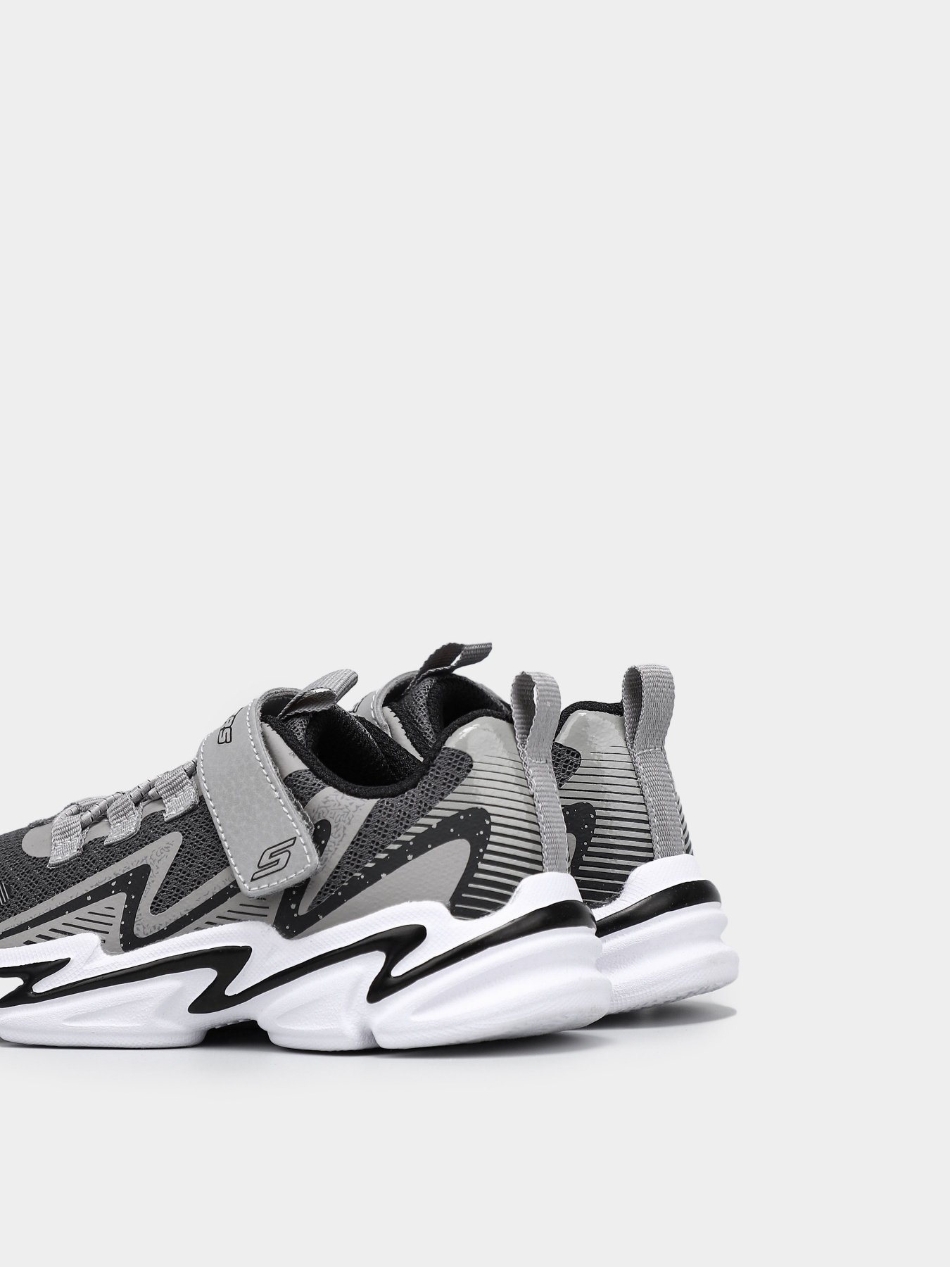 Кроссовки повседневные Skechers Wavetronic модель 403603N GYBK Фото