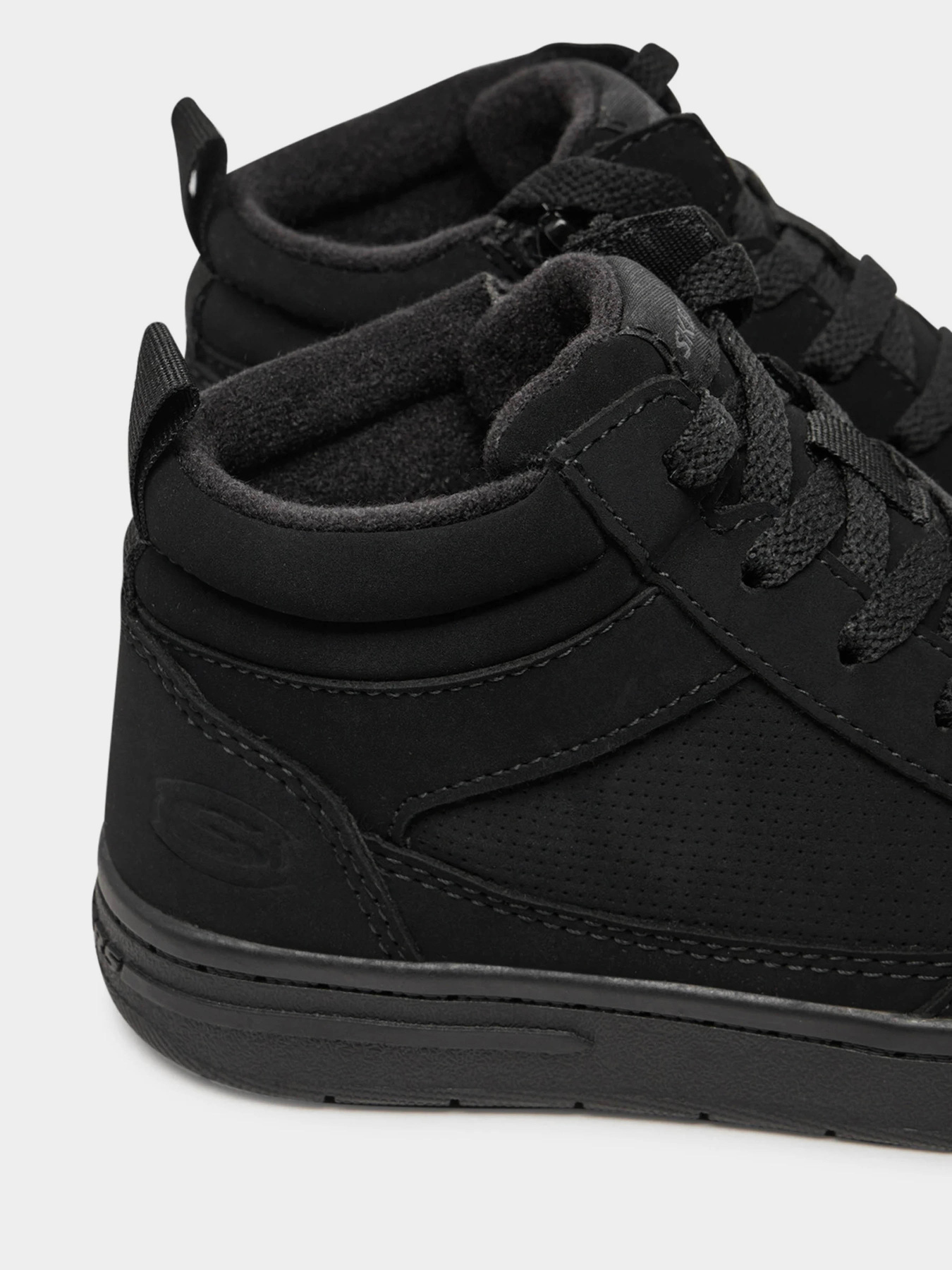 Кеды высокие Skechers Smooth Street - Cozy модель 405618L BBK Фото