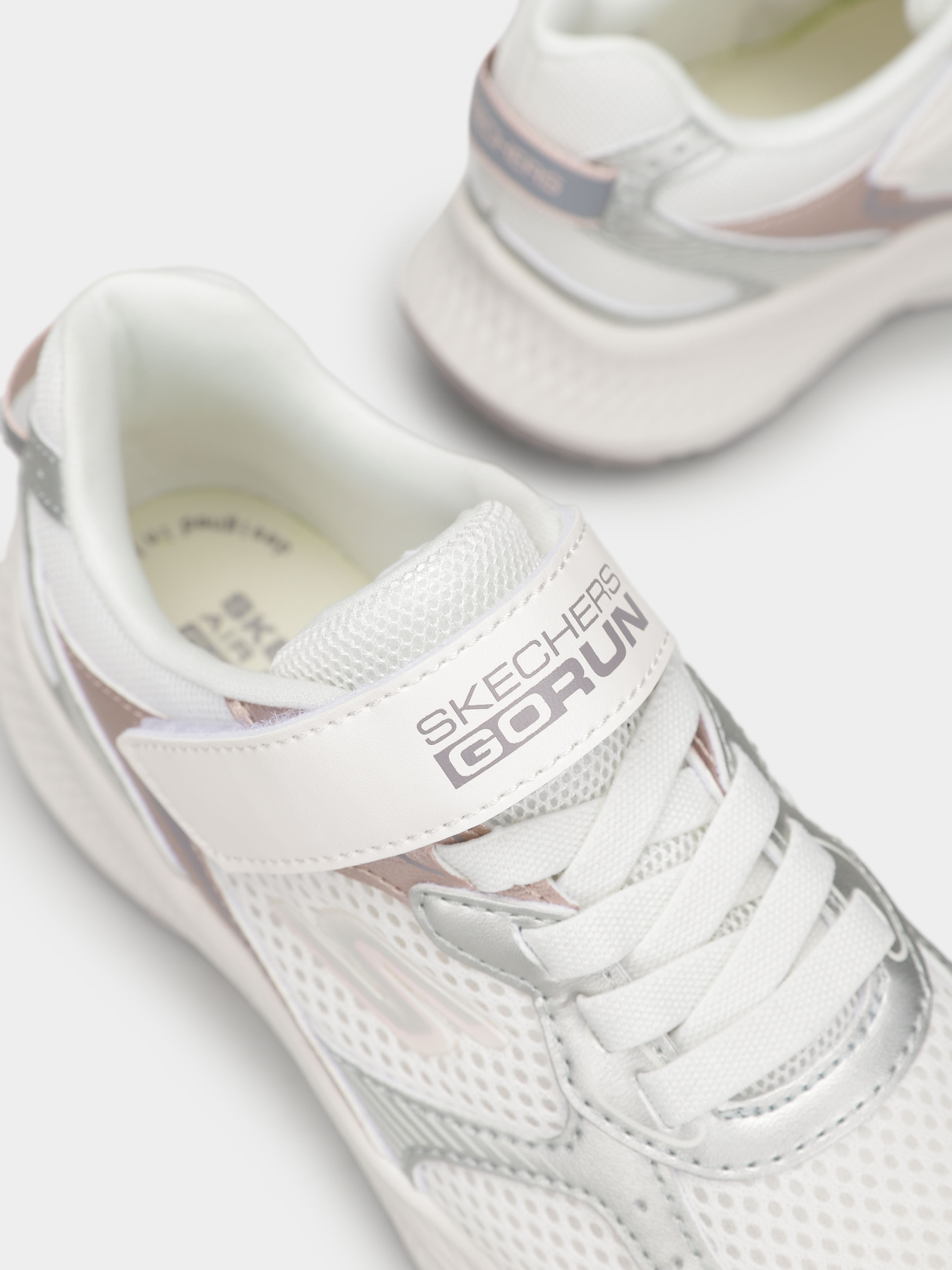 Кроссовки повседневные Skechers GO RUN CONSISTENT 2.0 модель 303963L OFWT Фото