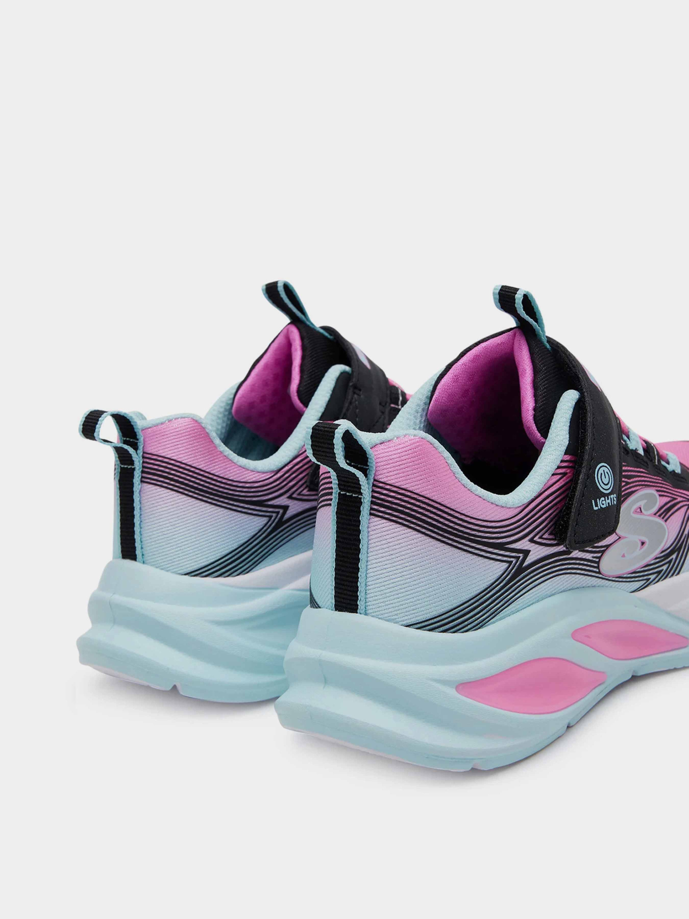 Кроссовки повседневные Skechers COSMIC GLOW модель 303712L BKMT Фото