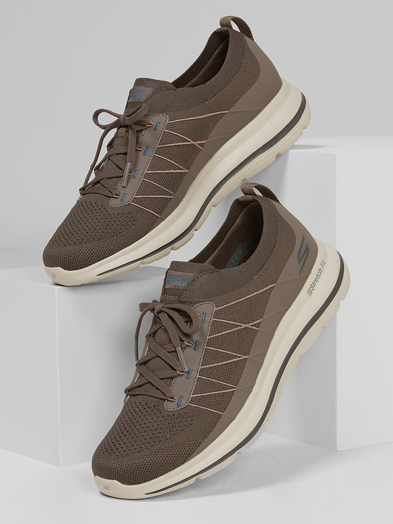 Кроссовки для тренировок Skechers GoWalk модель 216132 TPBL Фото