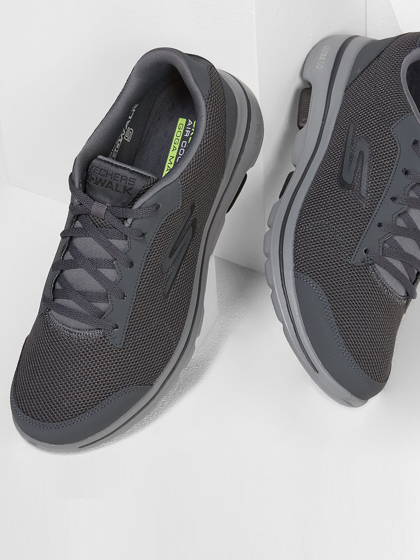 Кроссовки для тренировок Skechers GOWALK 5 модель 55519 CCBK Фото