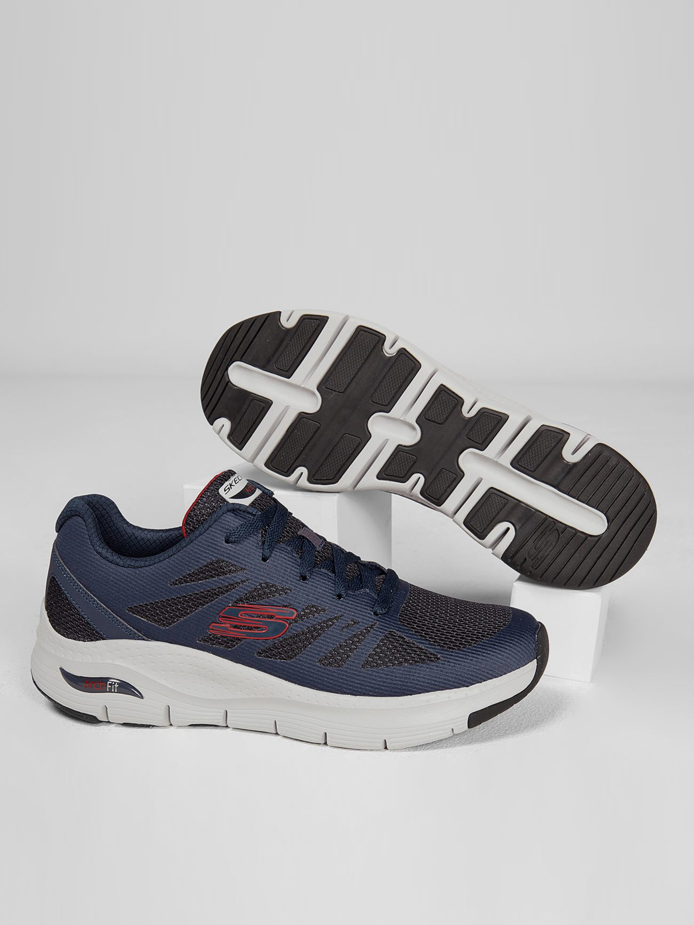 Кроссовки Skechers Arch Fit - Charge Back модель 232042 NVRD Фото