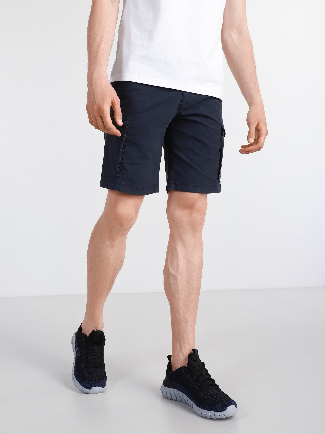 Кроссовки повседневные Skechers Overhaul - Landhedge модель 52913 NVBK Фото