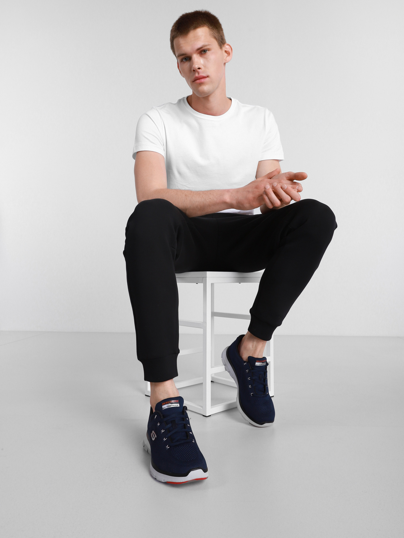 Кроссовки повседневные Skechers Flex Advantage 4.0 - Upstream модель 232223 NVY Фото