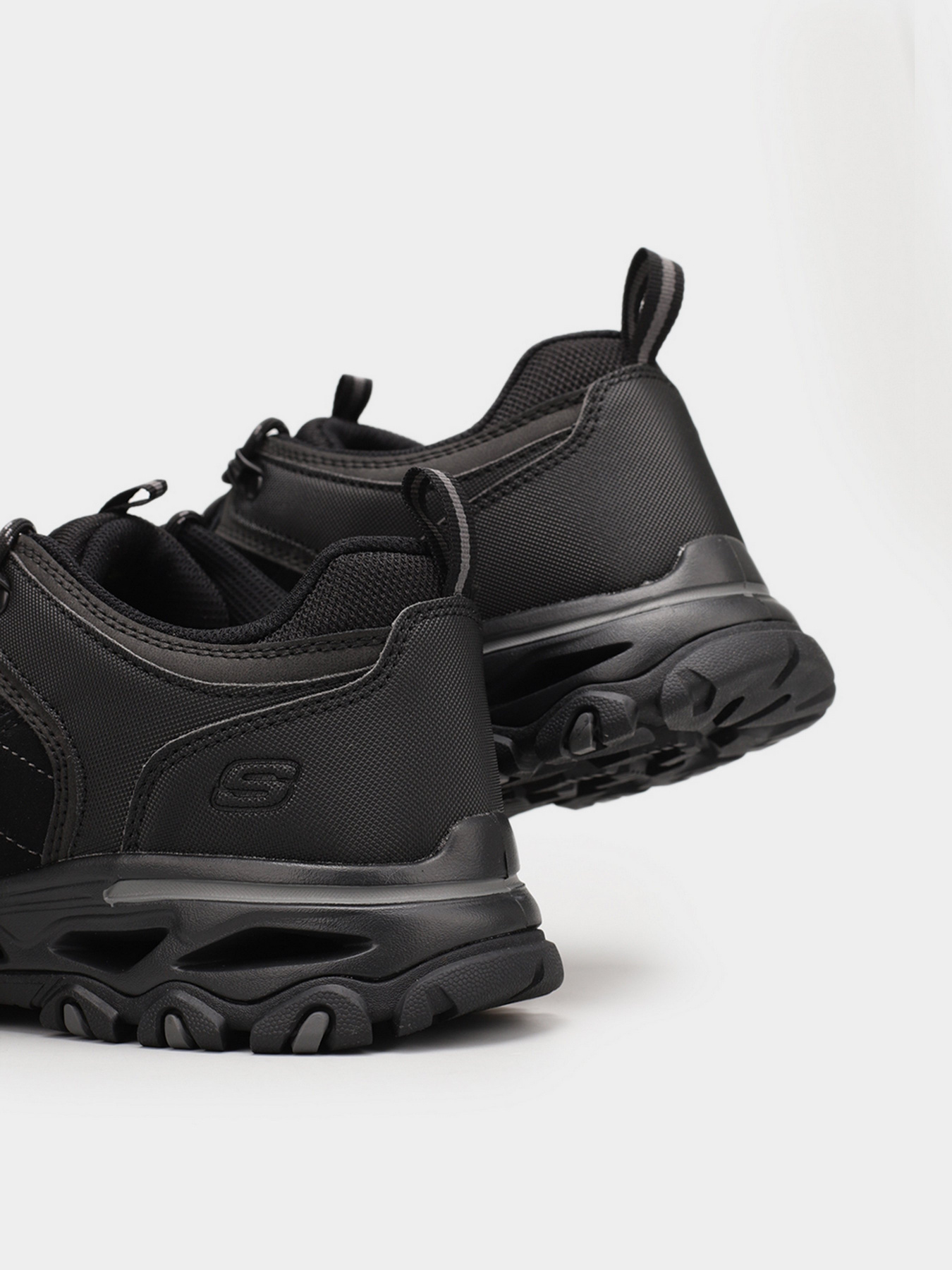 Кроссовки повседневные Skechers Catapult - Valard модель 210313 BBK Фото