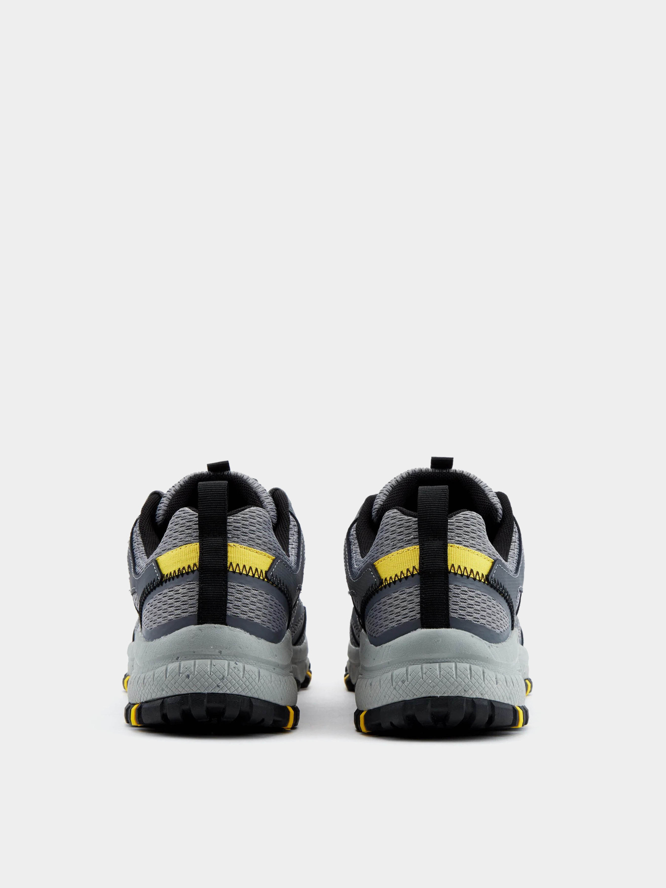 Кроссовки повседневные Skechers Hillcrest Outdoor модель 237265 CCBK Кроссовки повседневные Skechers Hillcrest Outdoor модель 237265 CCBK Фото