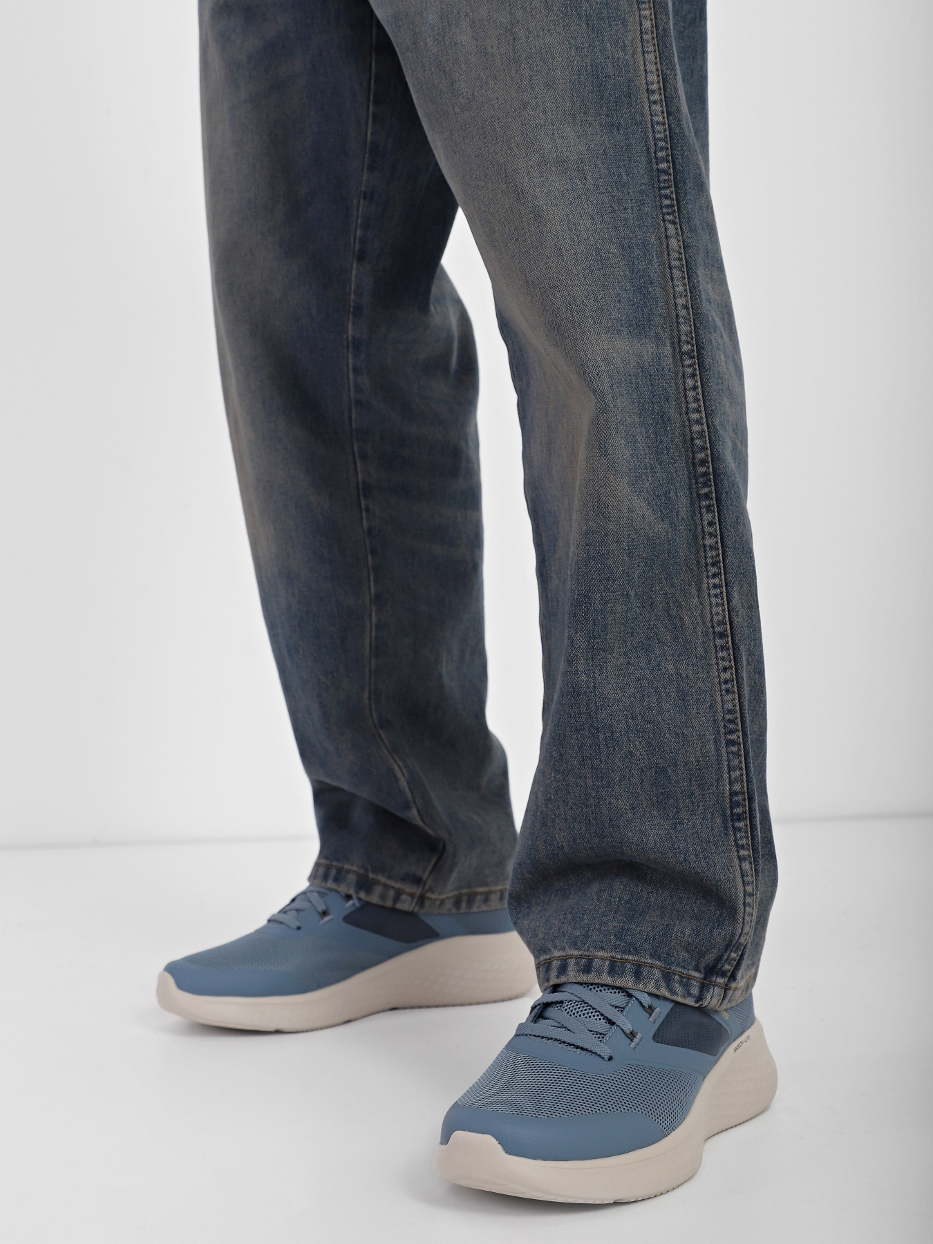 Кросівки повсякденні Skechers Skech-Lite Pro - New Century модель 232594 SLT Фото