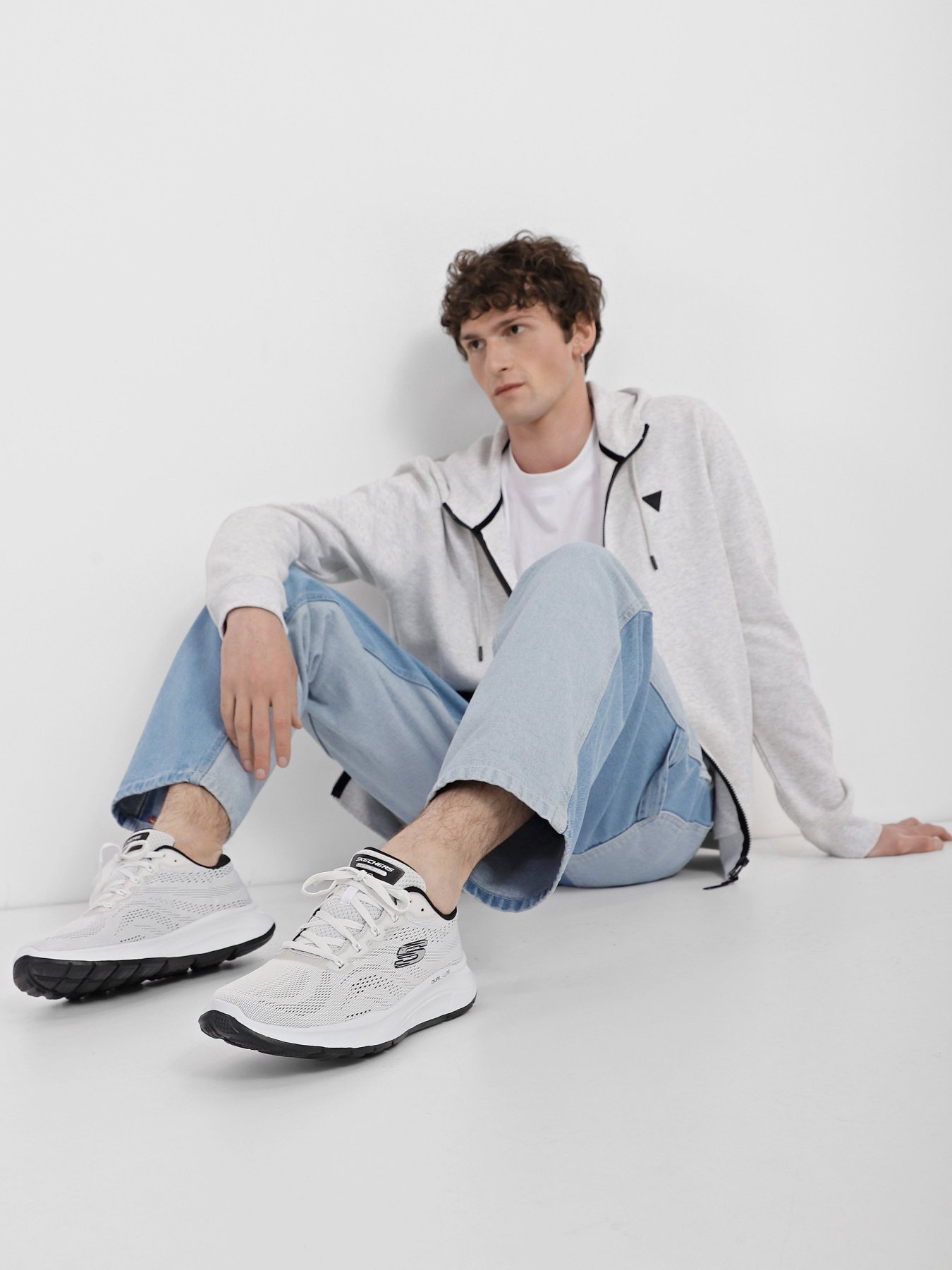 Кроссовки повседневные Skechers Relaxed Fit: Equalizer 5.0 – New Interval модель 232522 WBK Фото