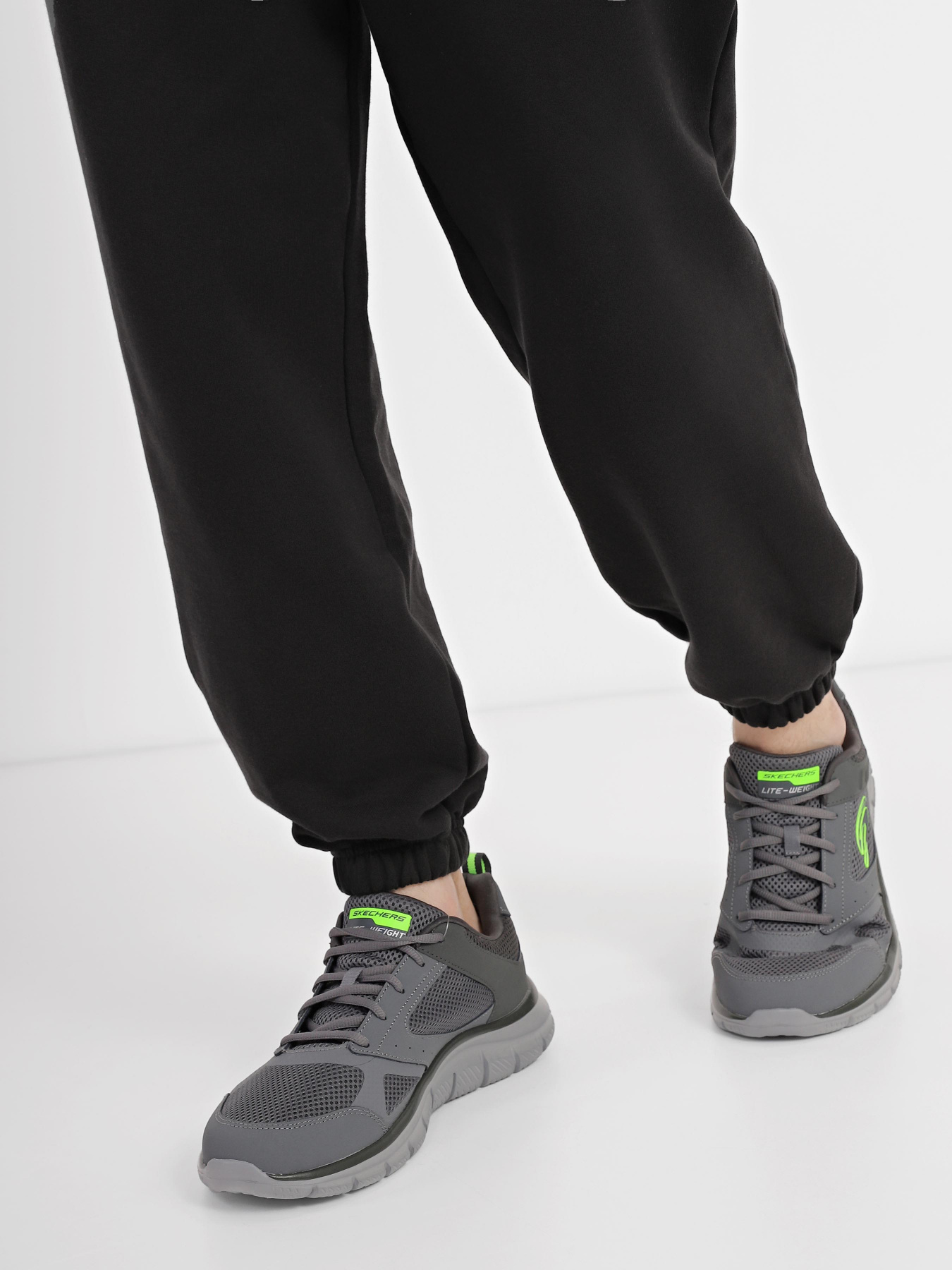 Кроссовки повседневные Skechers Track Syntac Mid Top модель 232398W CHAR Фото