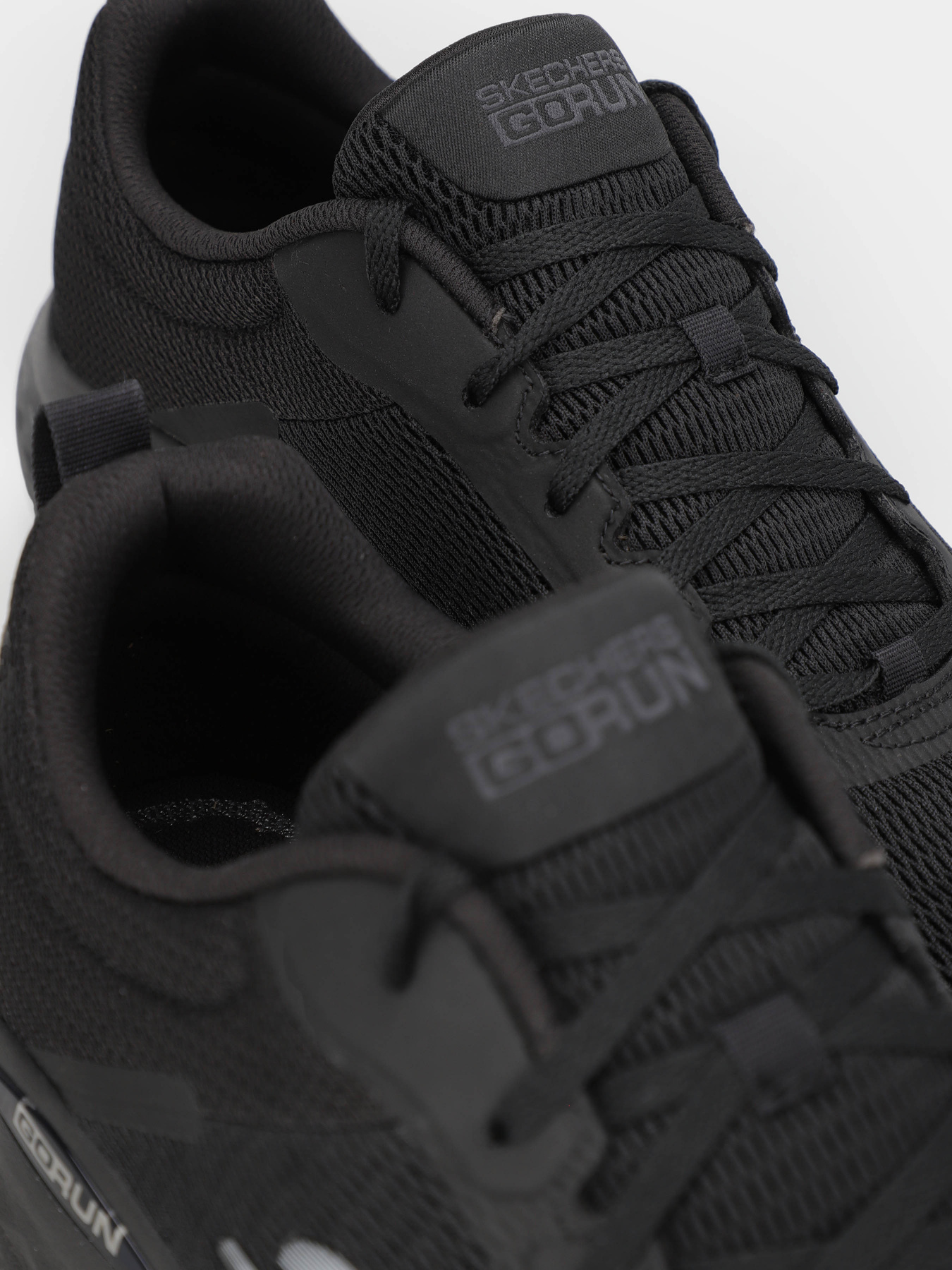 Кроссовки для бега Skechers Go Run Lite модель 220893 BBK Фото