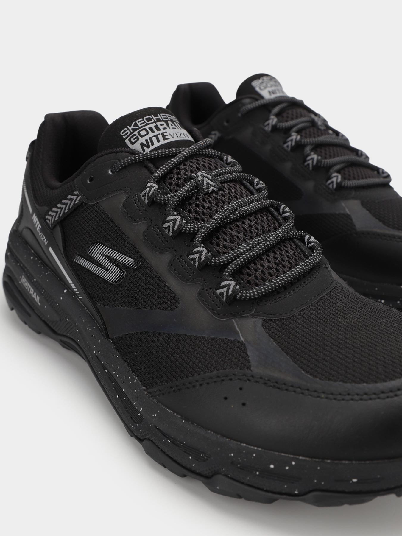 Кроссовки для бега Skechers Go Run Trail Altitude х Superhumans модель 220790 BBK Фото