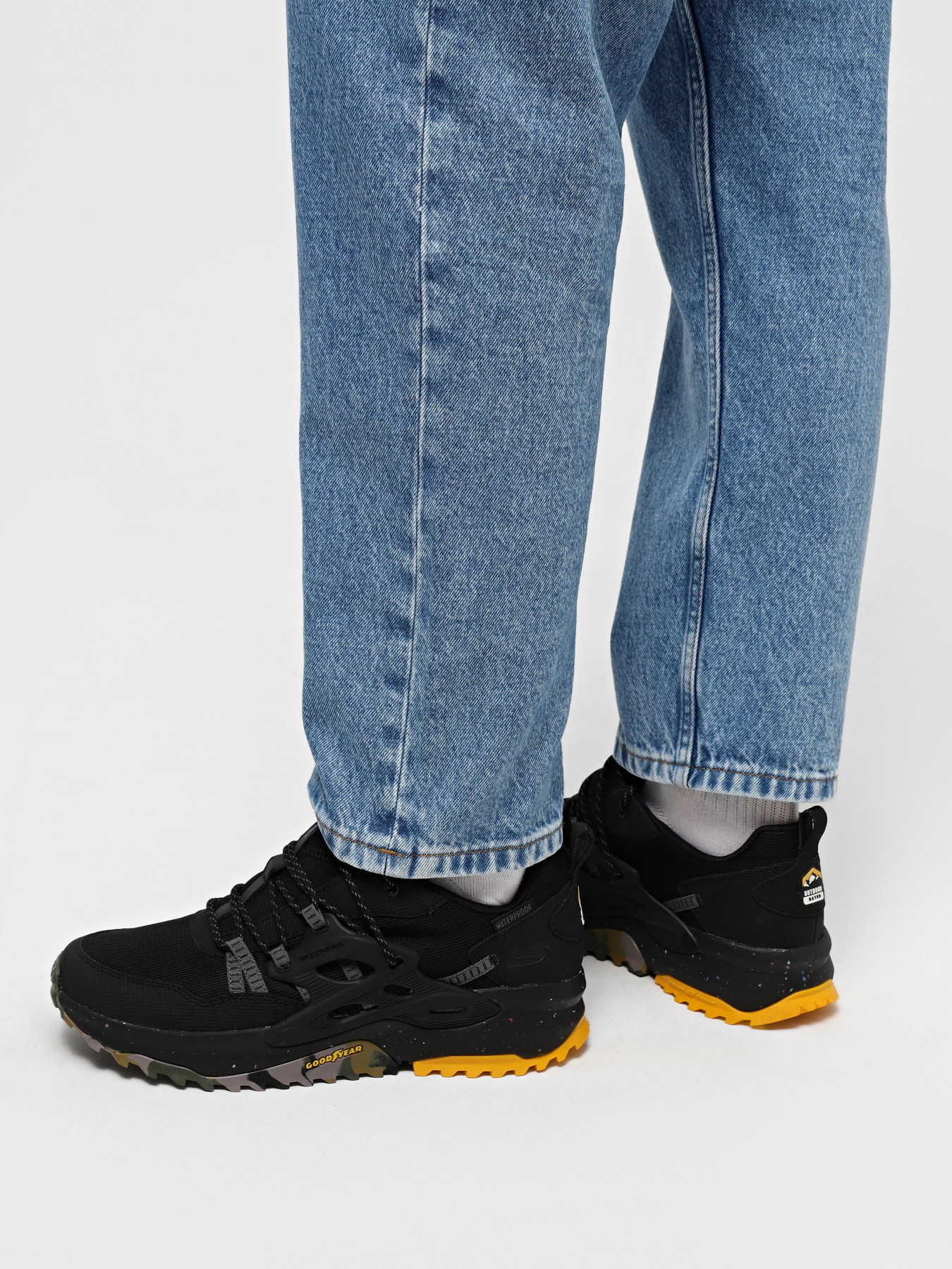 Кроссовки Skechers Bionic Trail модель 237220 BKYL Фото