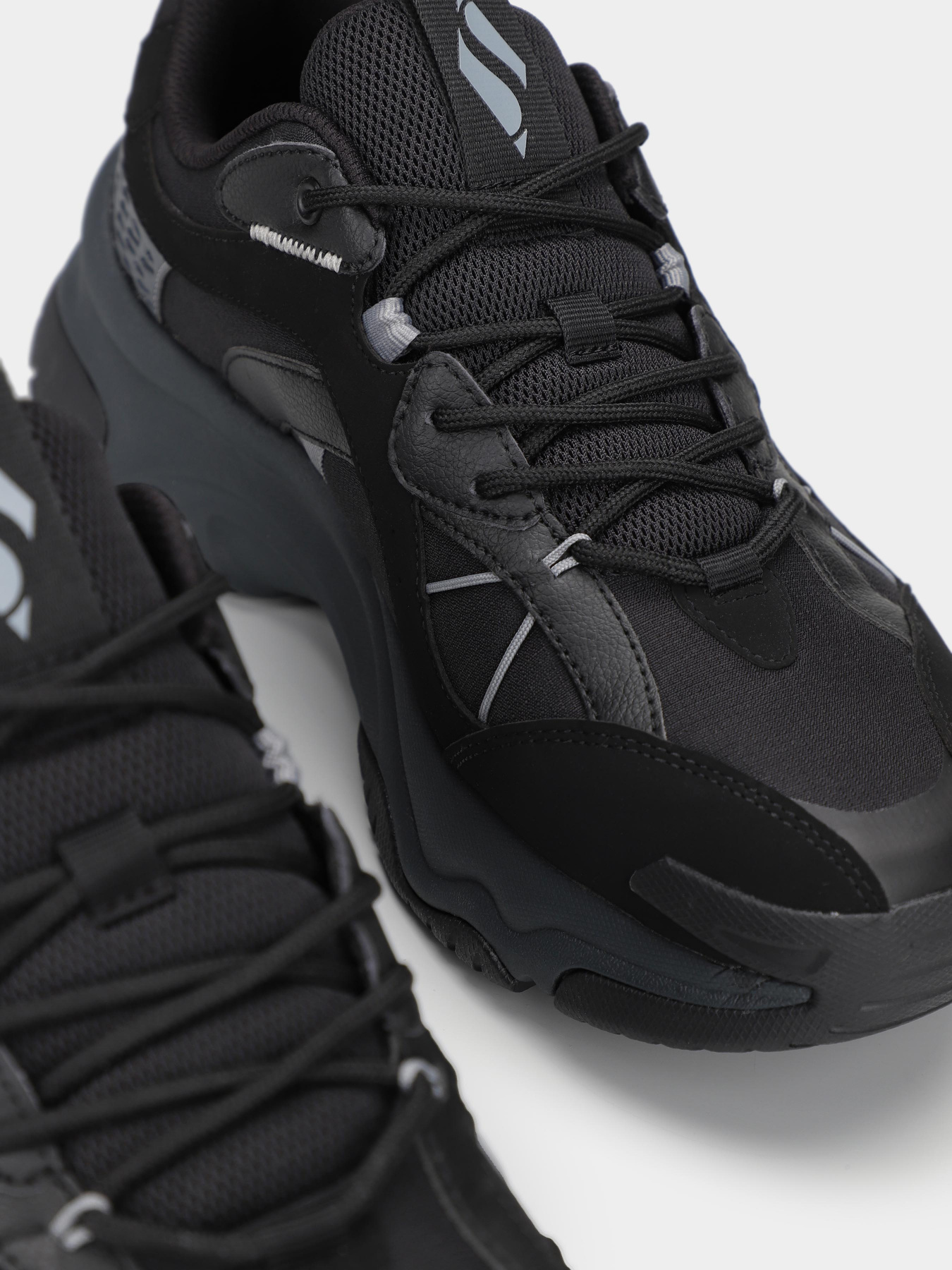 Кроссовки Skechers Moonhiker модель 183185 BBK Фото