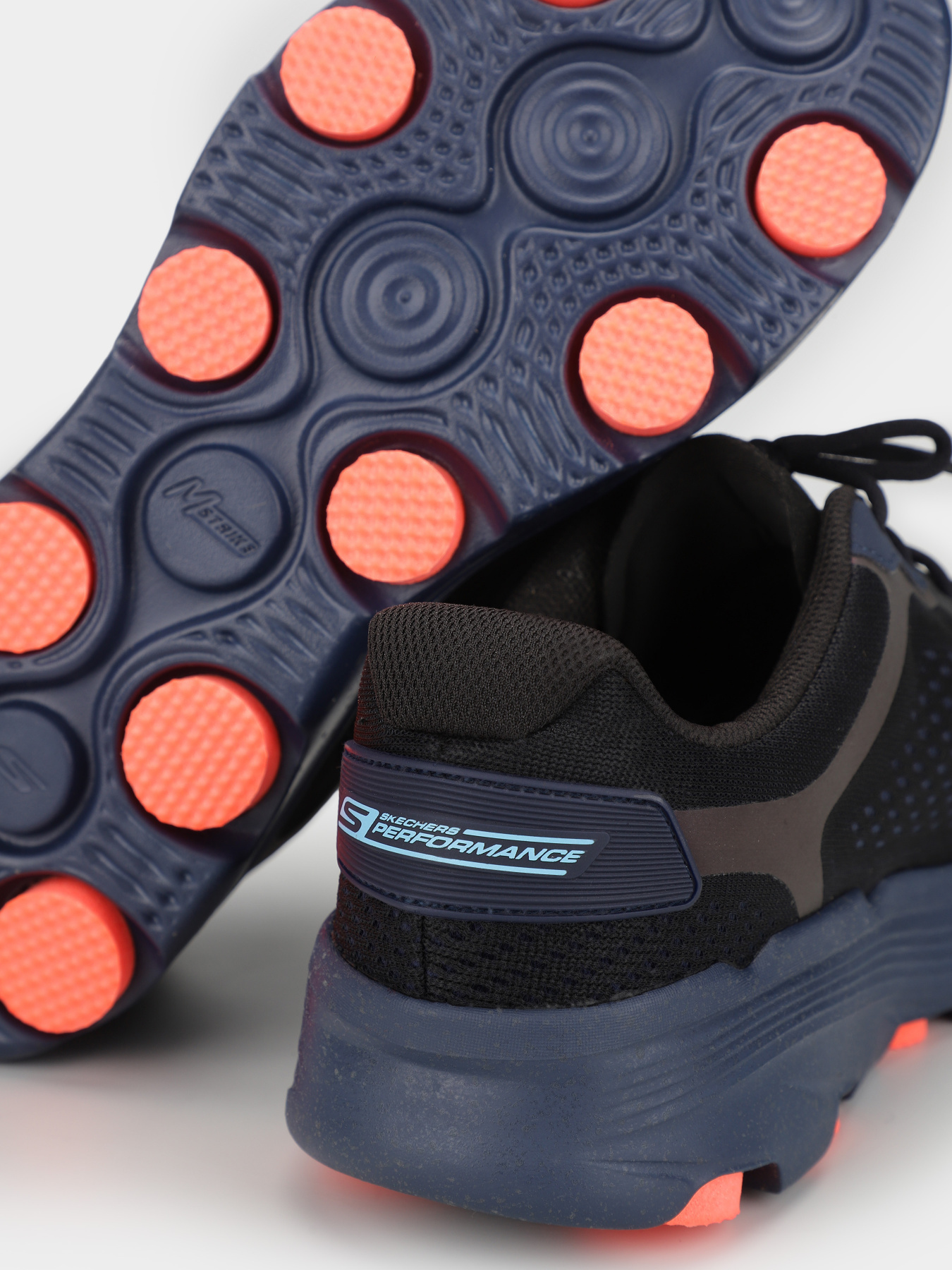 Кросівки повсякденні Skechers Go Run 7.0 модель 220783 BKMT Фото