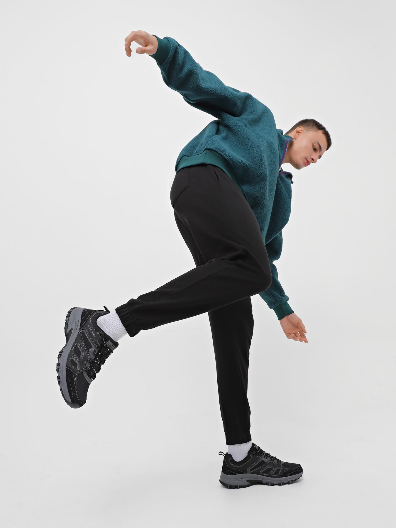 Кроссовки для туризма|Outdoor Skechers Hillcrest модель 237379 BKCC Фото