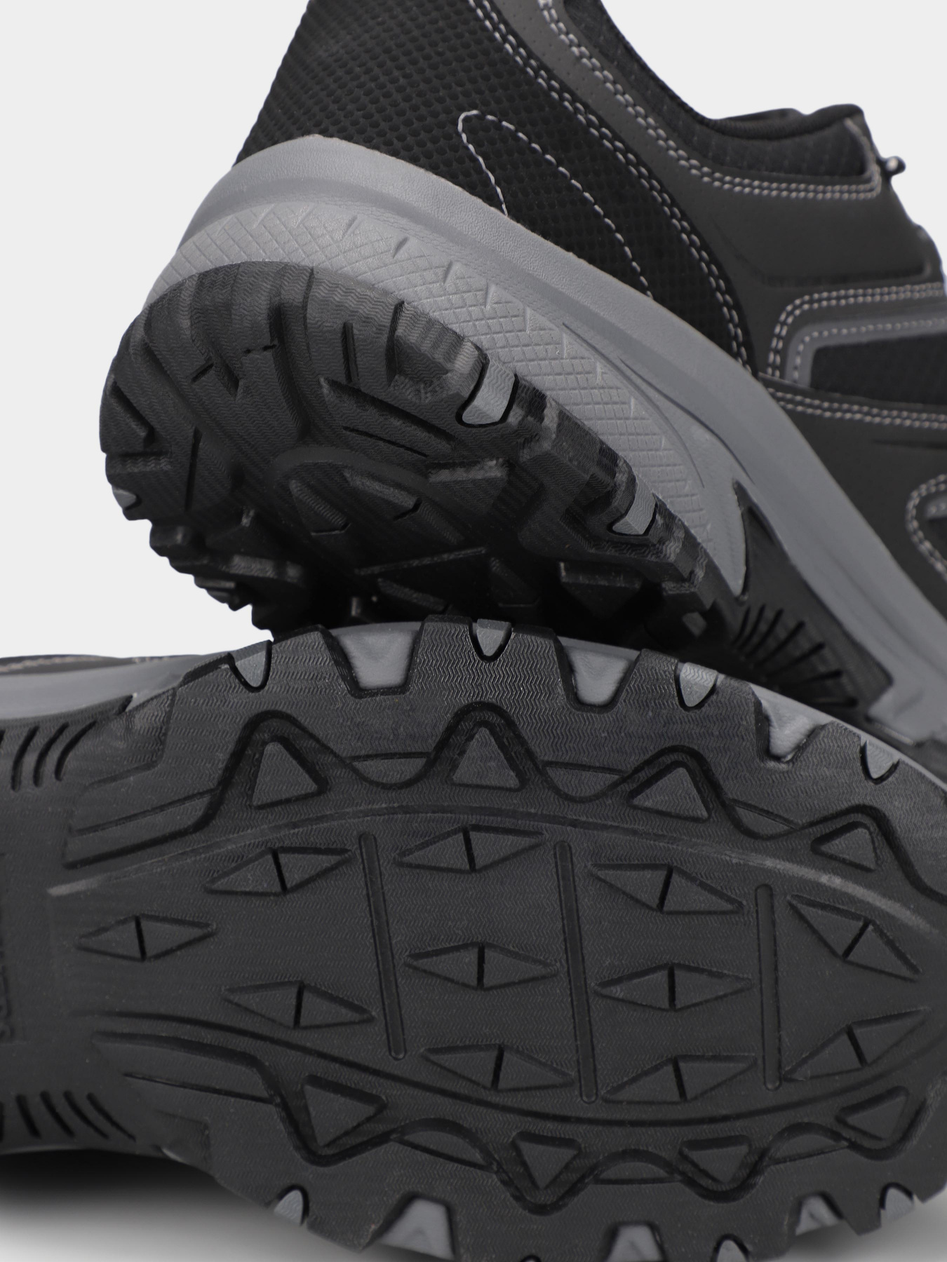 Кросівки аутдор Skechers Hillcrest модель 237379 BKCC Фото