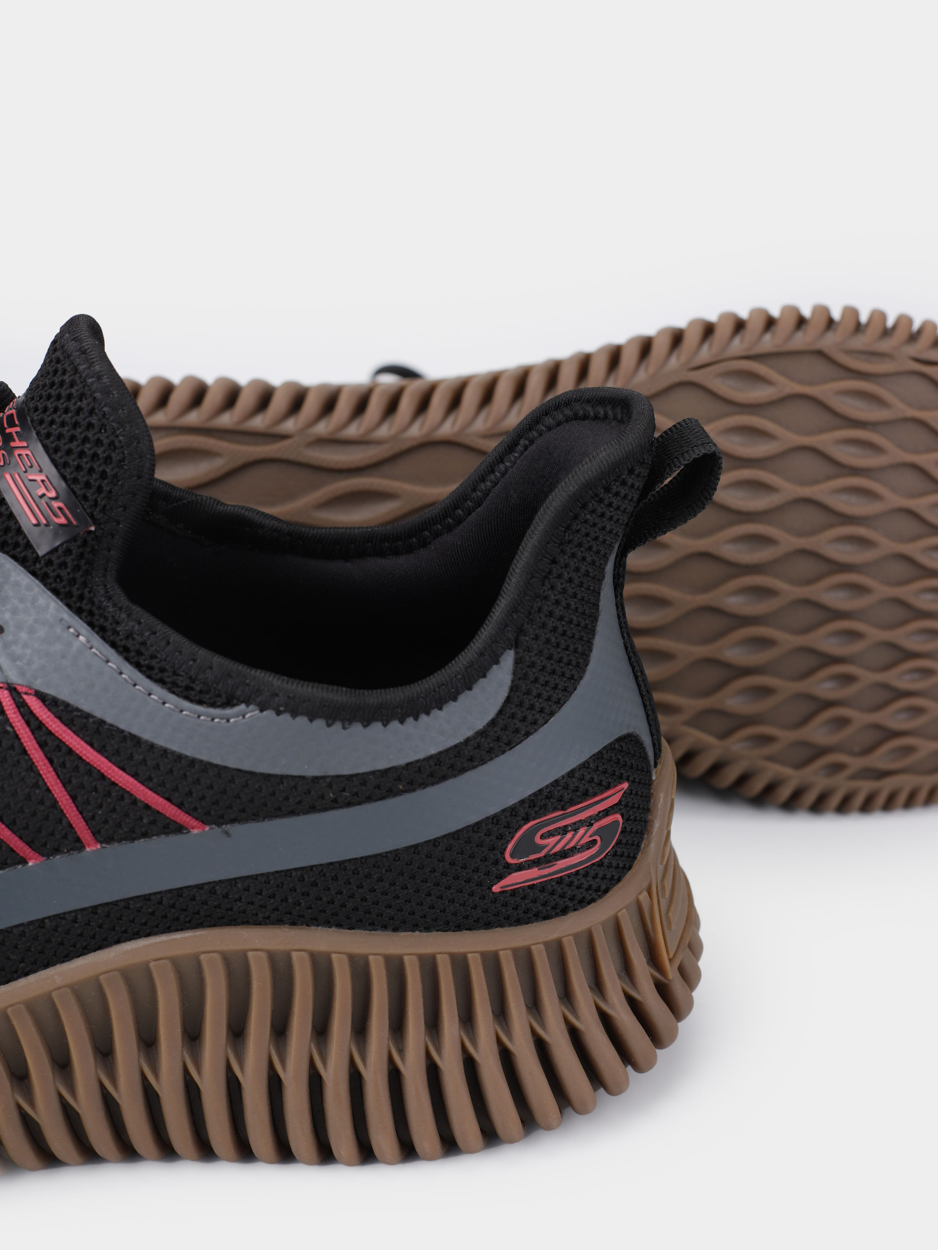 Кросівки повсякденні Skechers BOBS Geo модель 118171 BKMT Фото