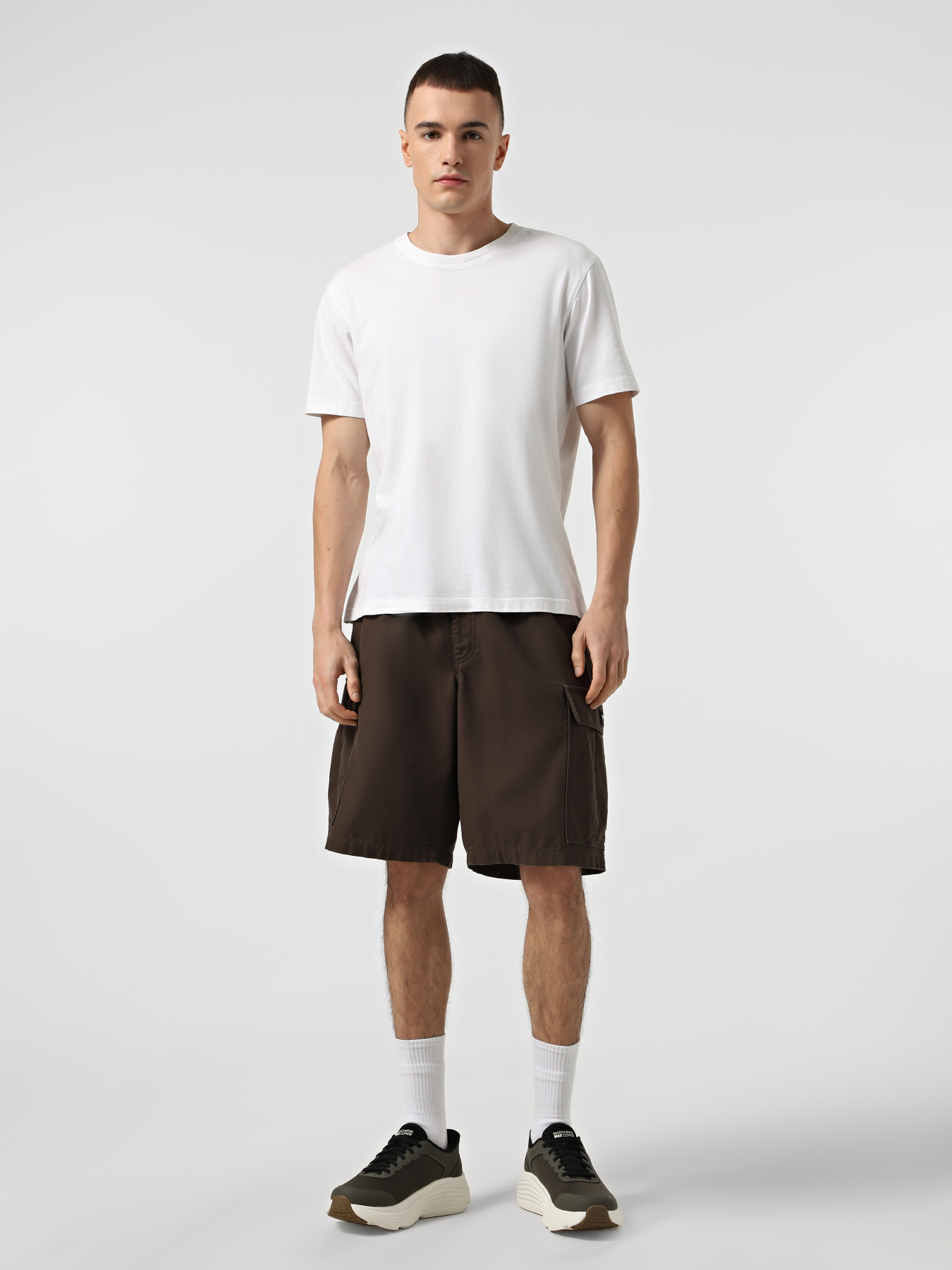 Кросівки для спорту Skechers MAX CUSHIONING ENDEAVOUR модель 220610 OLBK Фото