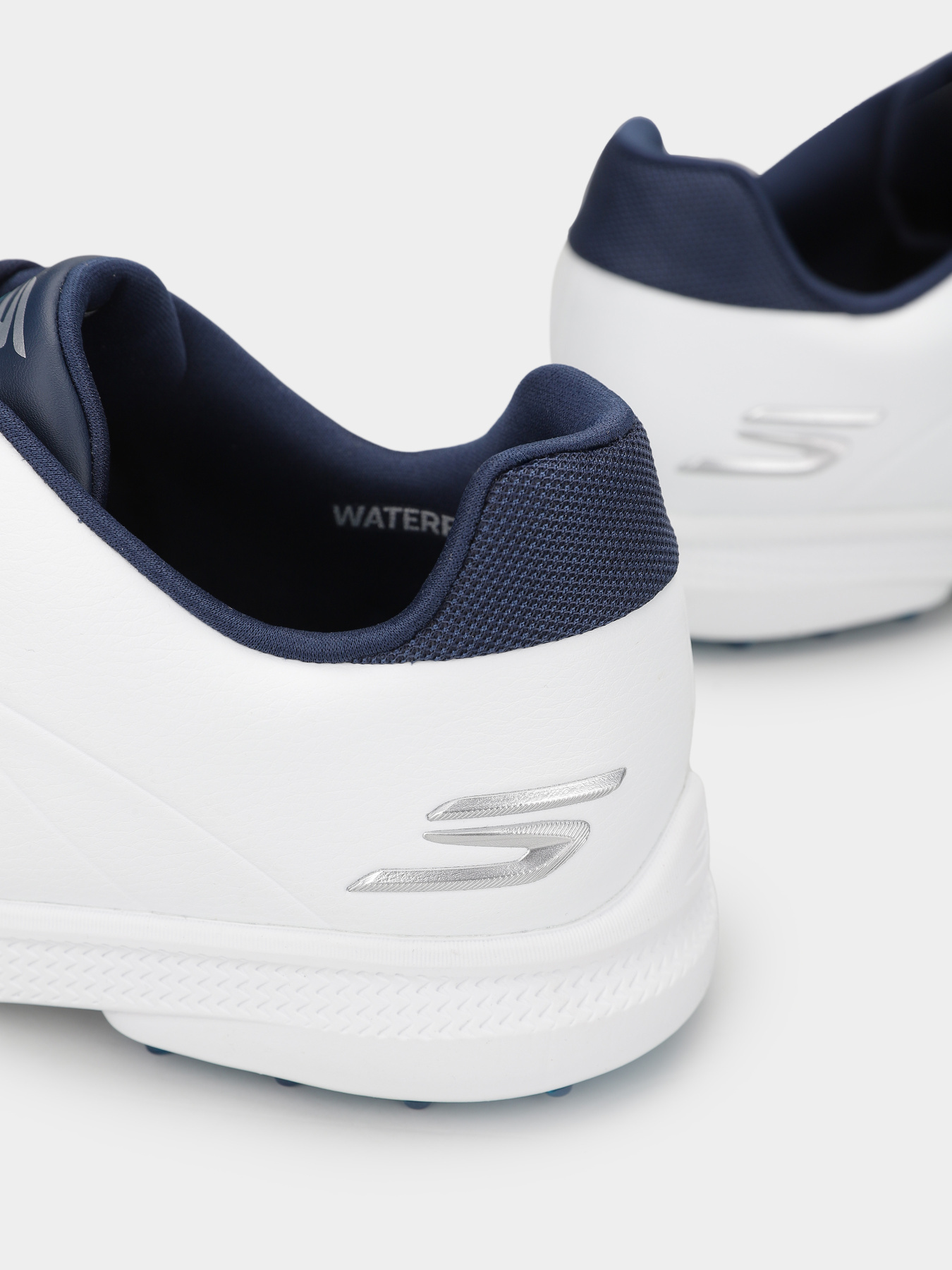 Кросівки для спорту Skechers GO Golf Tempo GF модель 214099 WNVB Фото