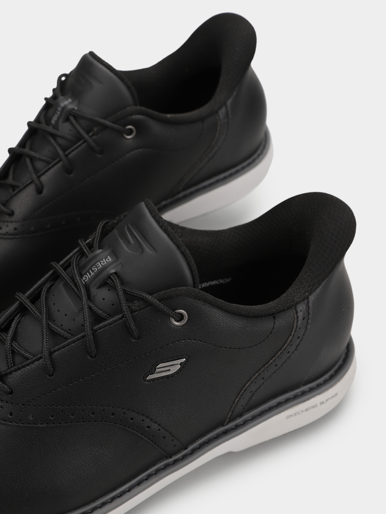 Кроссовки для тренировок Skechers GO Golf Prestige SL модель 214126 BLK Фото