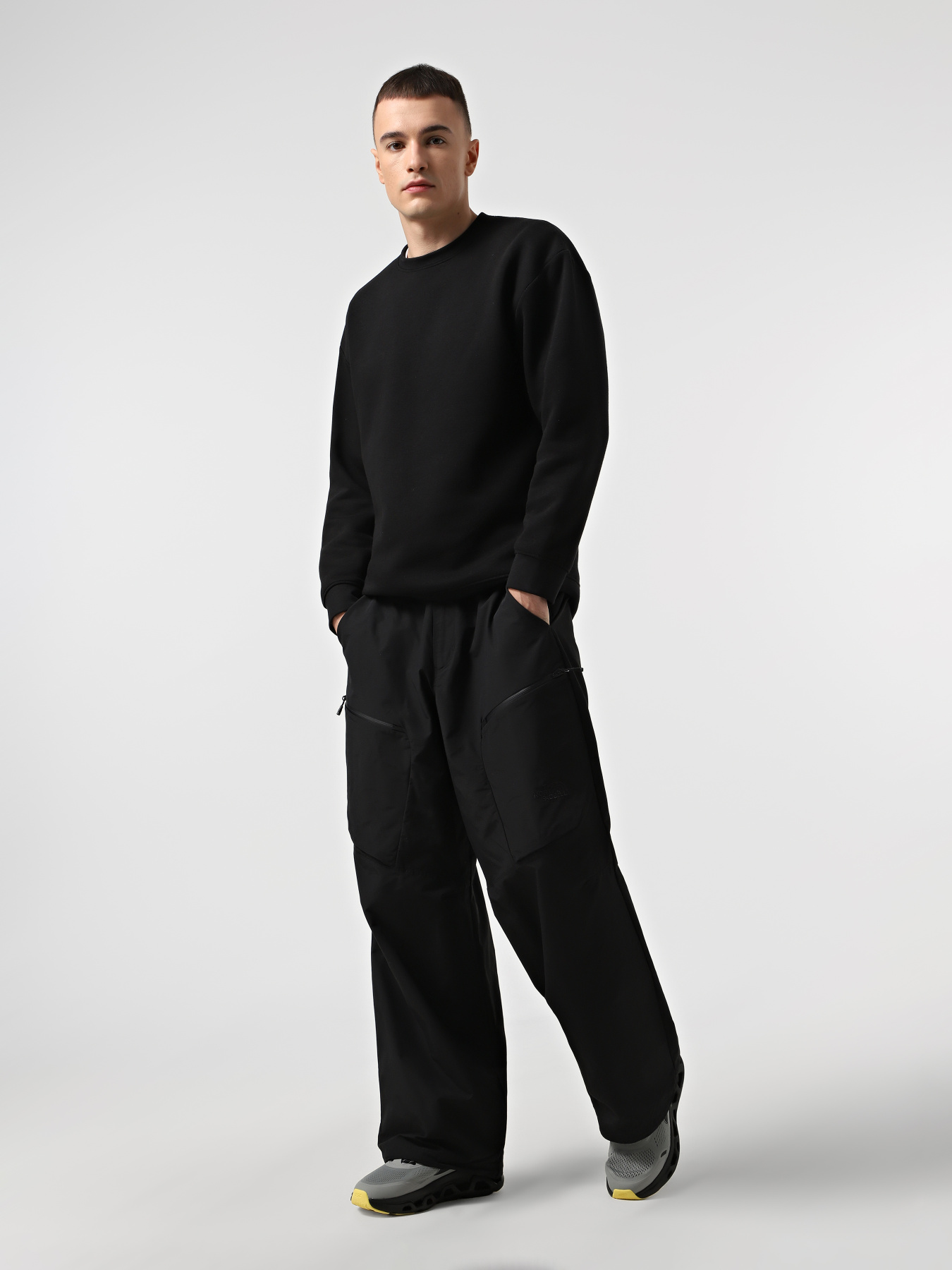 Кросівки Skechers Glide-Step Altus модель 232921 GYBK Фото