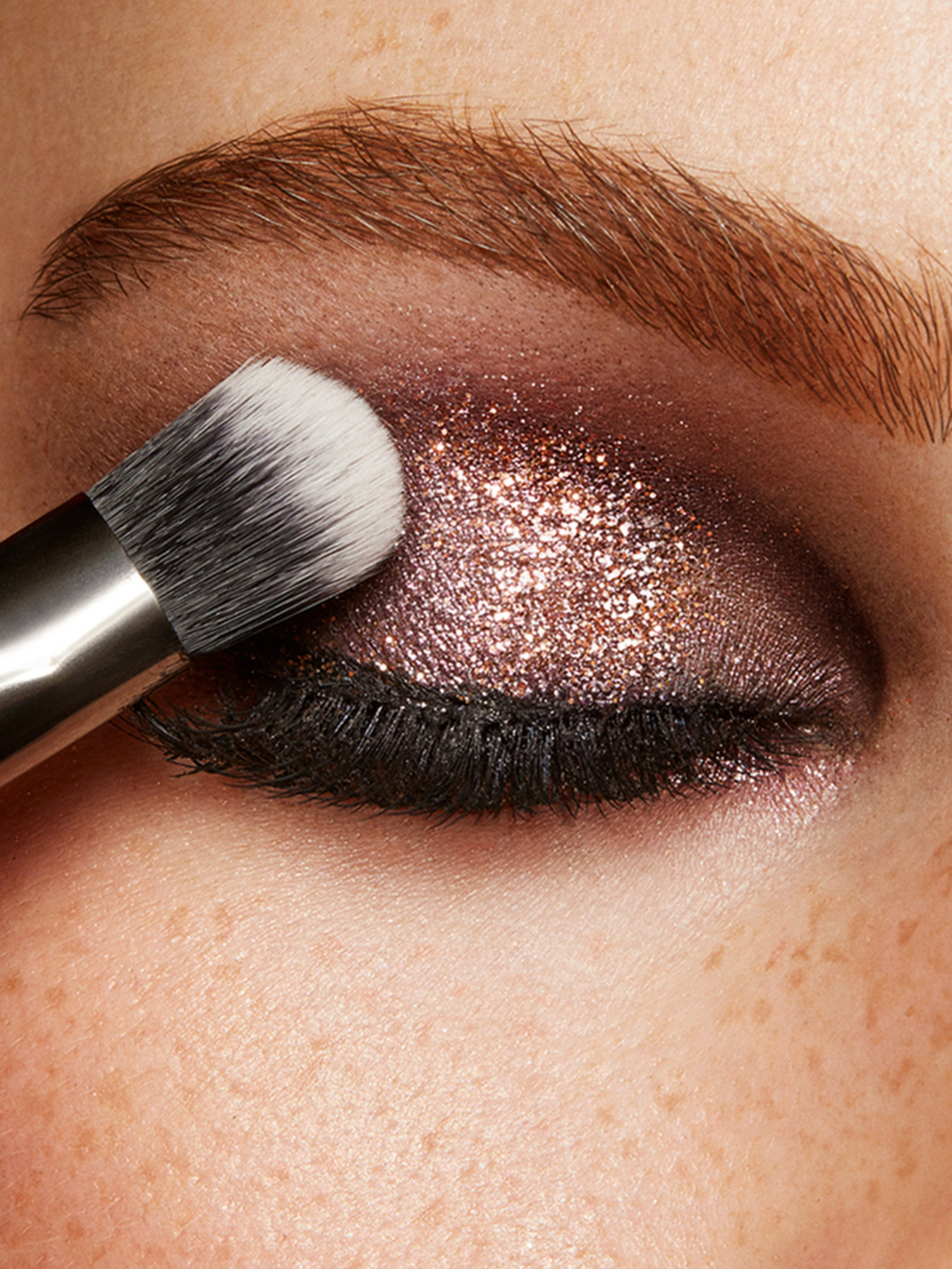 Кисть для глаз Eyes 51 Shader Brush KIKO MILANO модель KM0050102505144 Фото