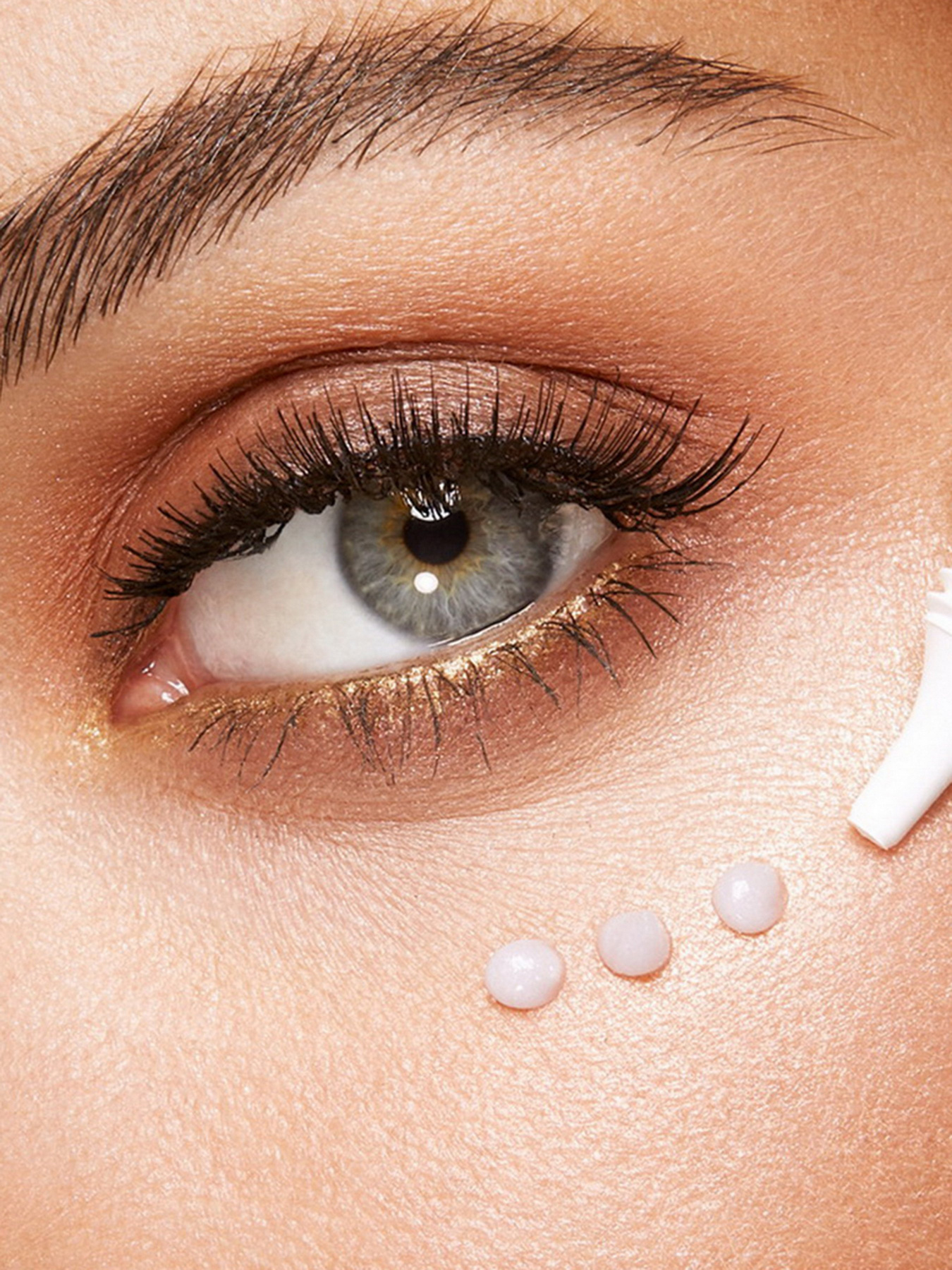 Крем для зони навколо очей KIKO MILANO модель KS000000036001B Фото