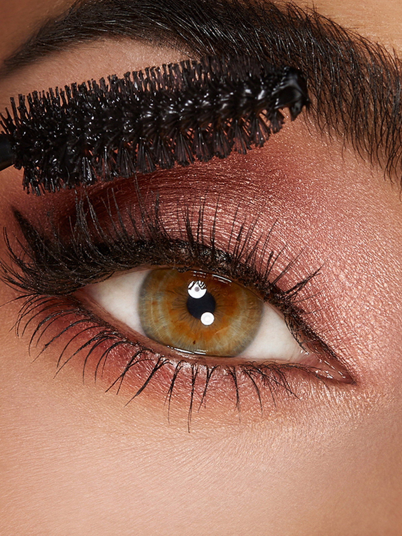 Тушь максимальный объем Luxurious Lashes Maxi Brush Mascara KIKO MILANO модель KM000000298001B Фото